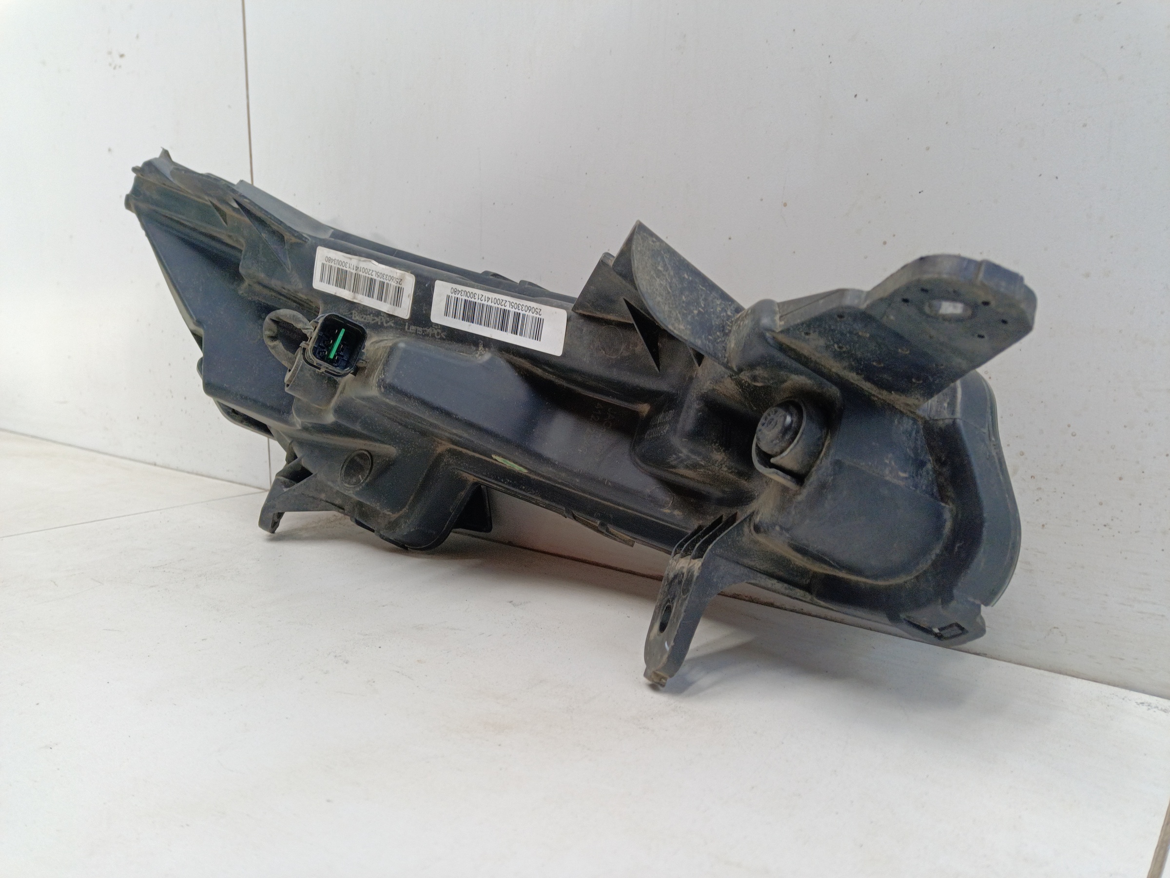 Фара ДХО передняя левая Москвич 3