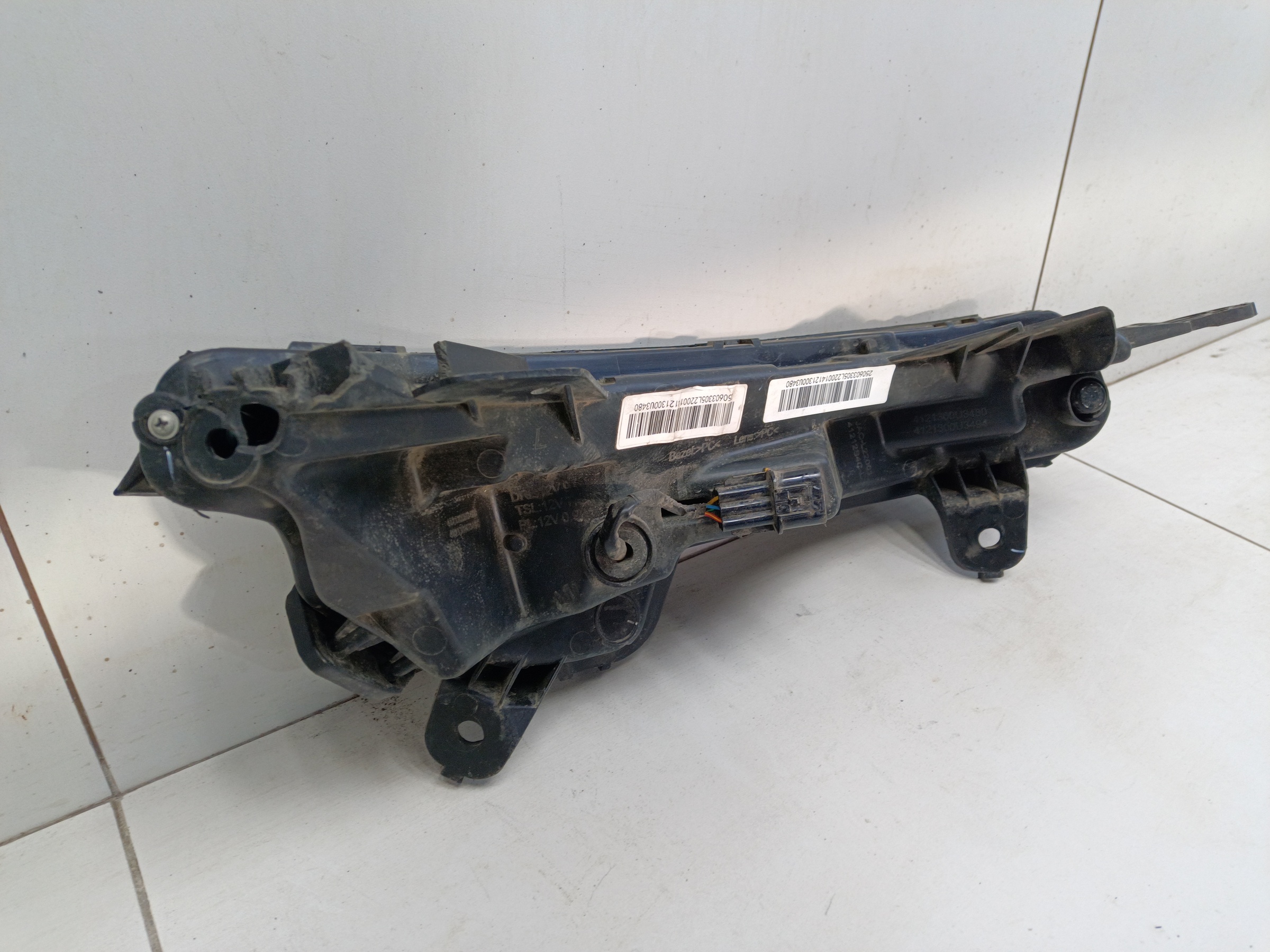 Фара ДХО передняя левая Москвич 3