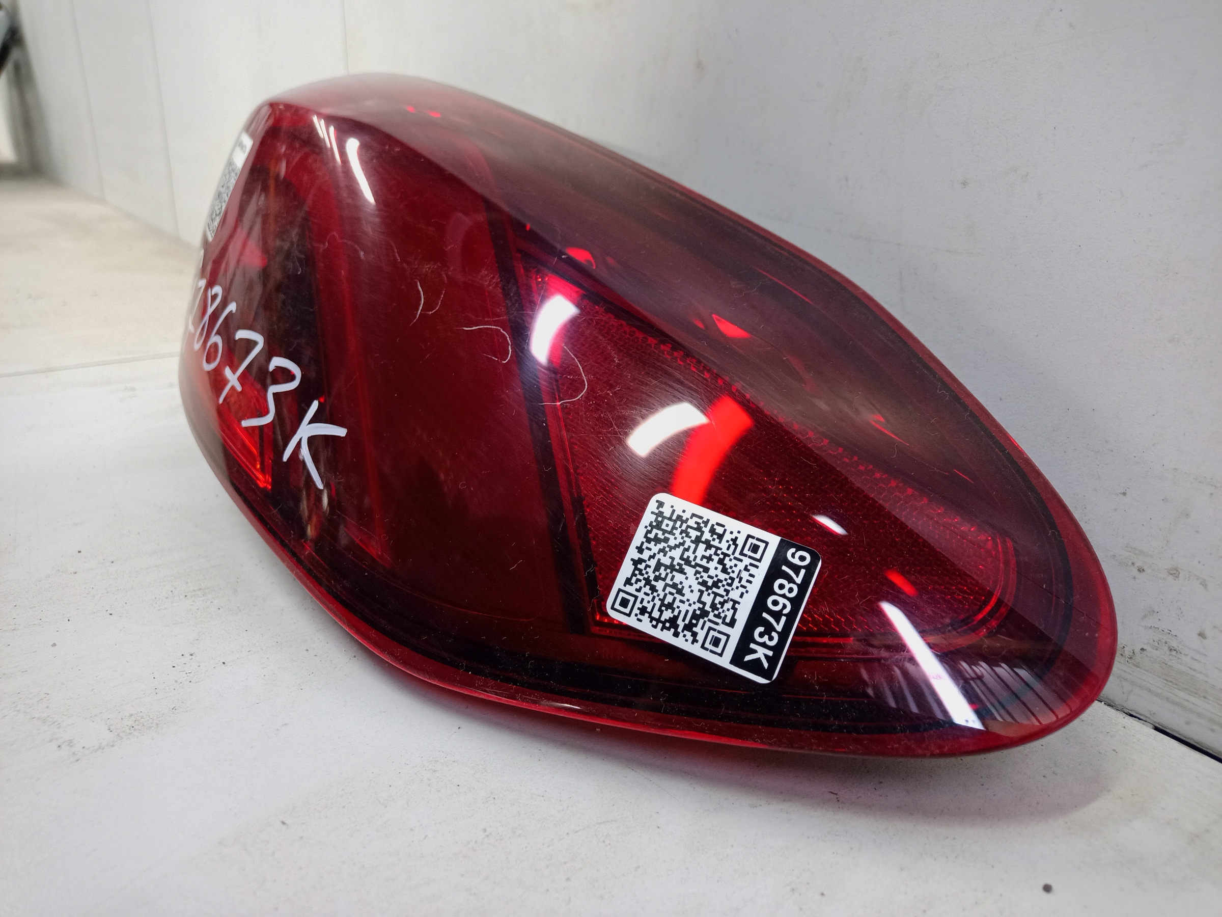 Фонарь задний правый наружный BMW X6 G06 LED