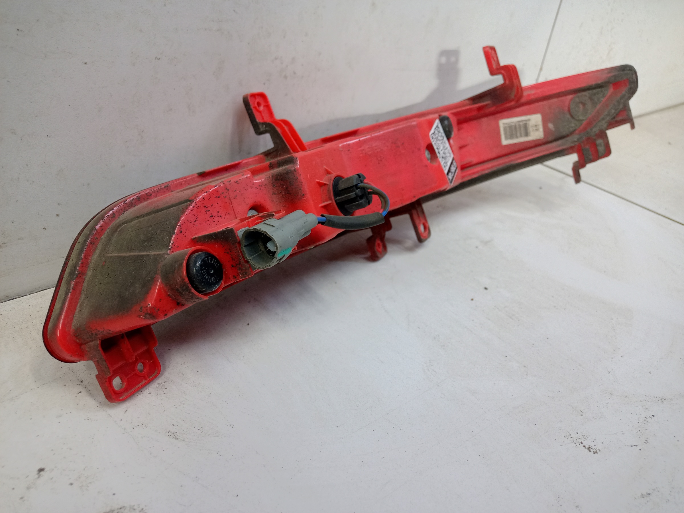 Фара ПТФ задняя левая Geely Tugella LED