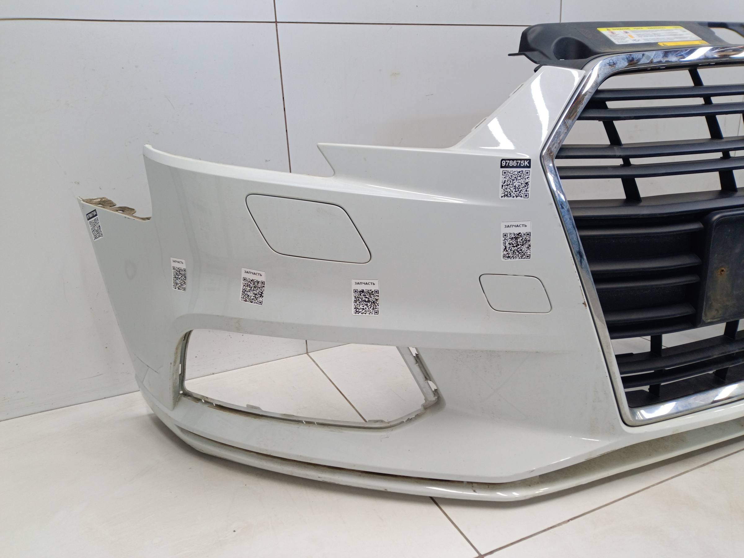 Бампер передний Audi A3 8V Restail Sedan