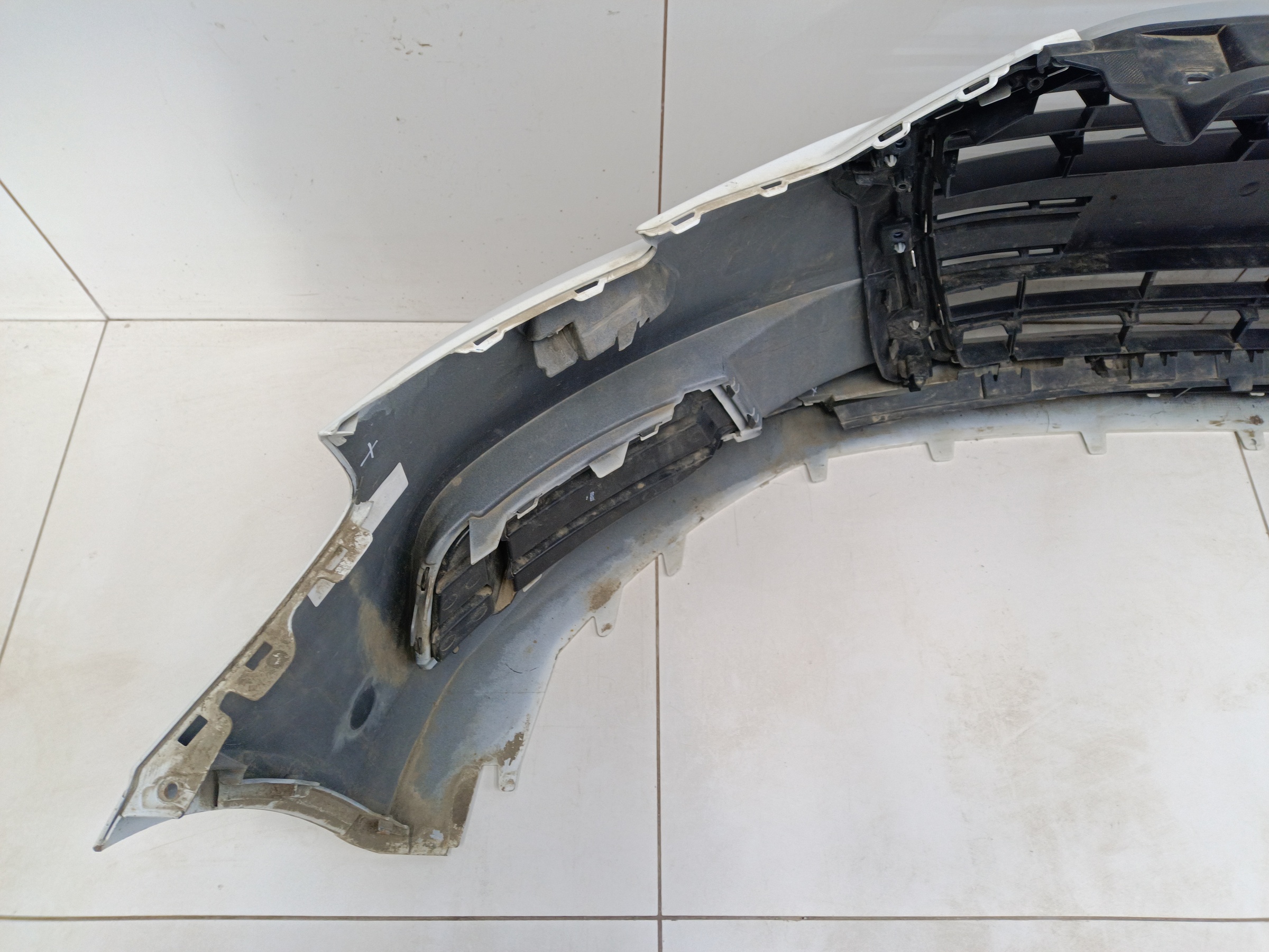 Бампер передний Audi A3 8V Restail Sedan