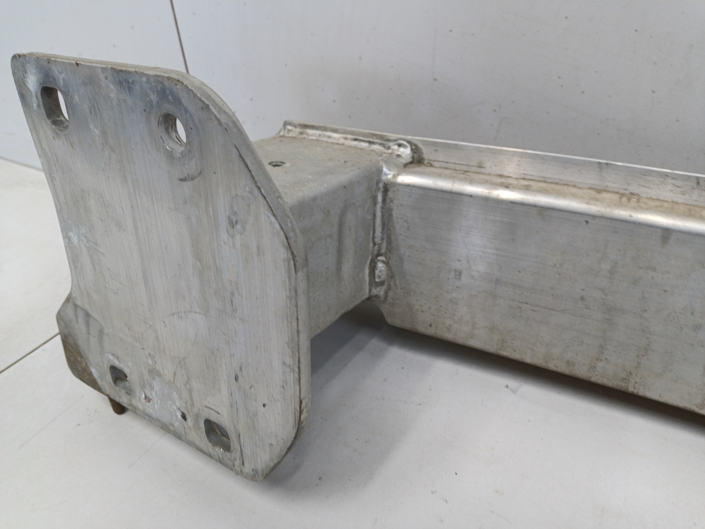 Усилитель заднего бампера BMW X5 G05