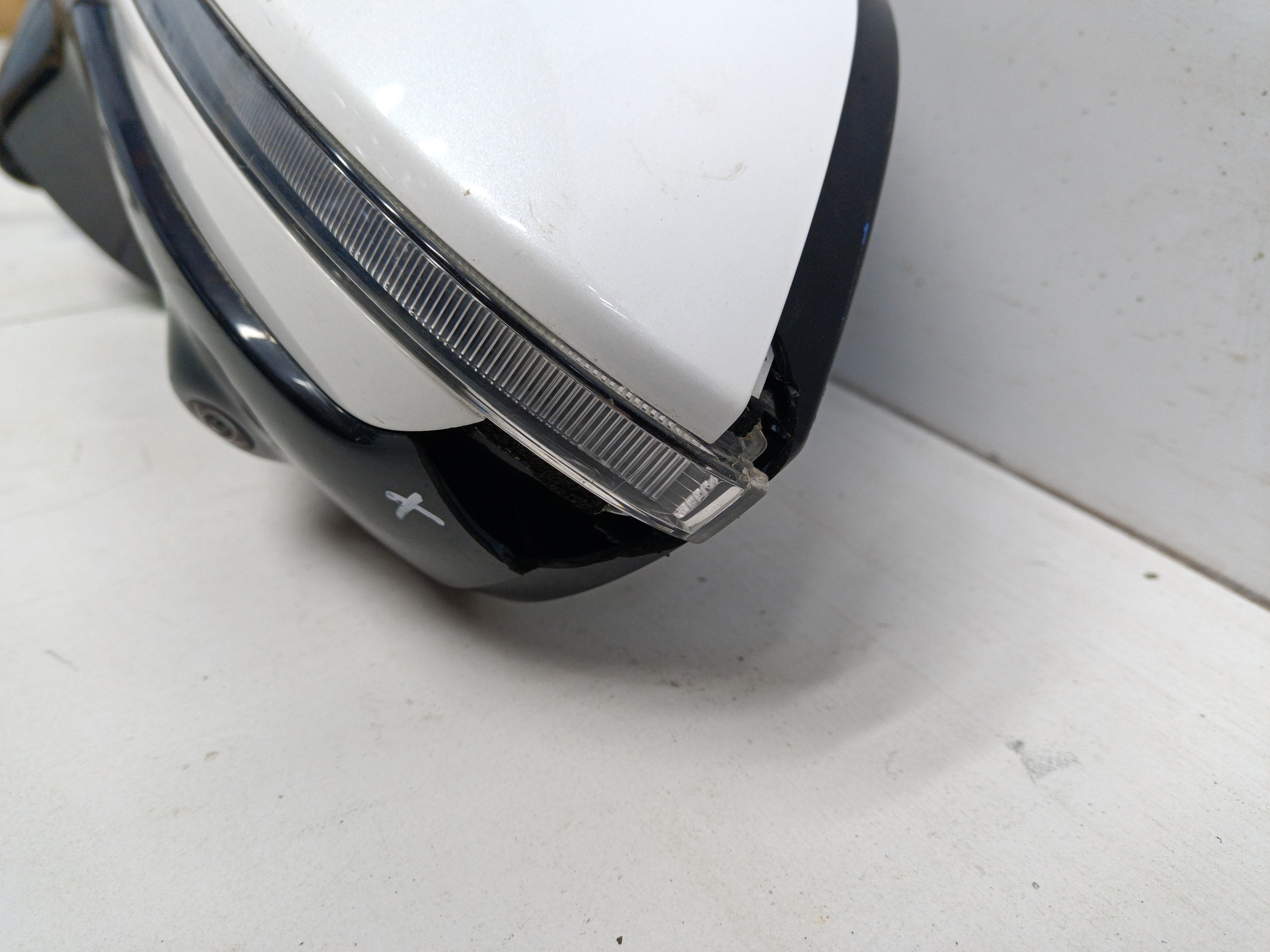 Зеркало левое Chery Tiggo 9  16 + 1 контактов