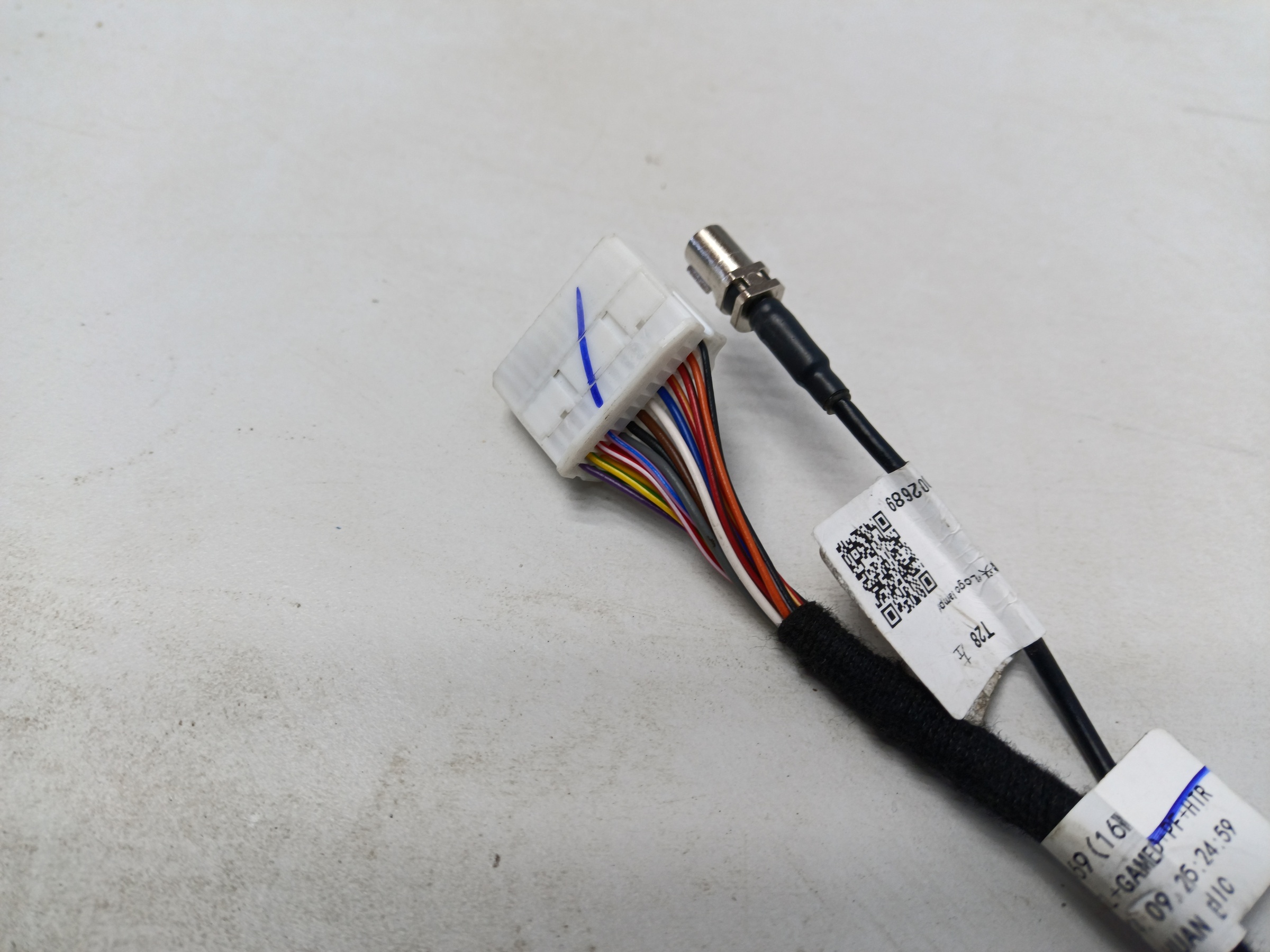 Зеркало левое Chery Tiggo 9  16 + 1 контактов