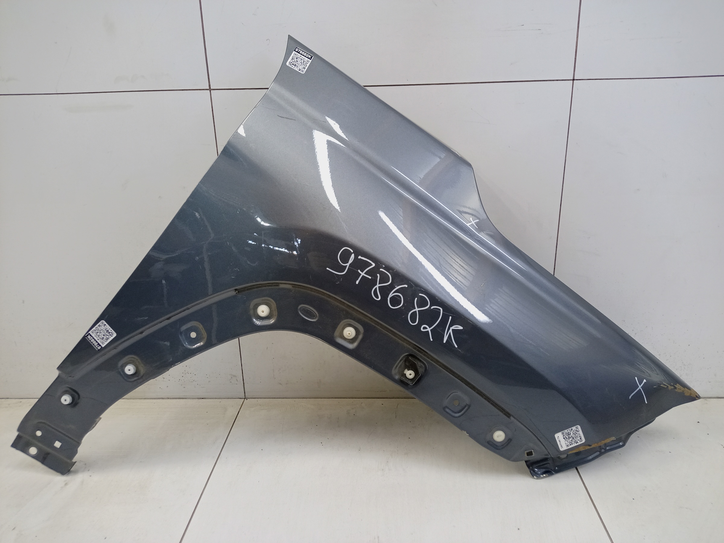 Крыло переднее правое Москвич 3