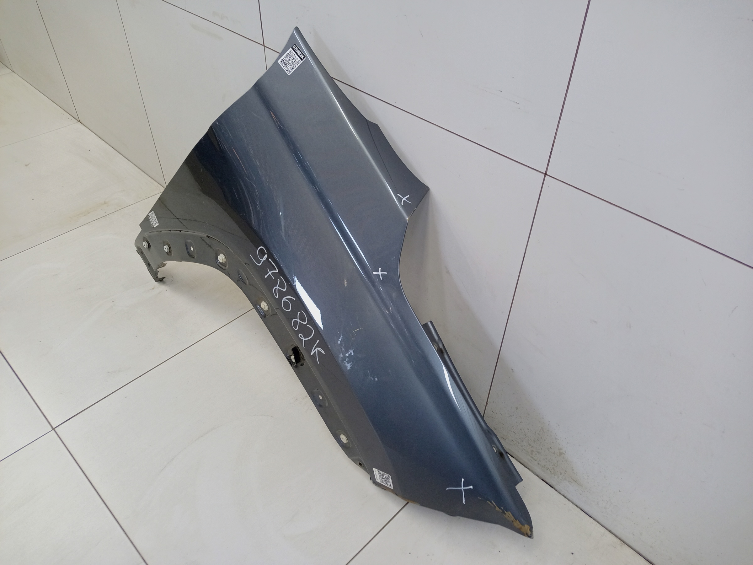 Крыло переднее правое Москвич 3