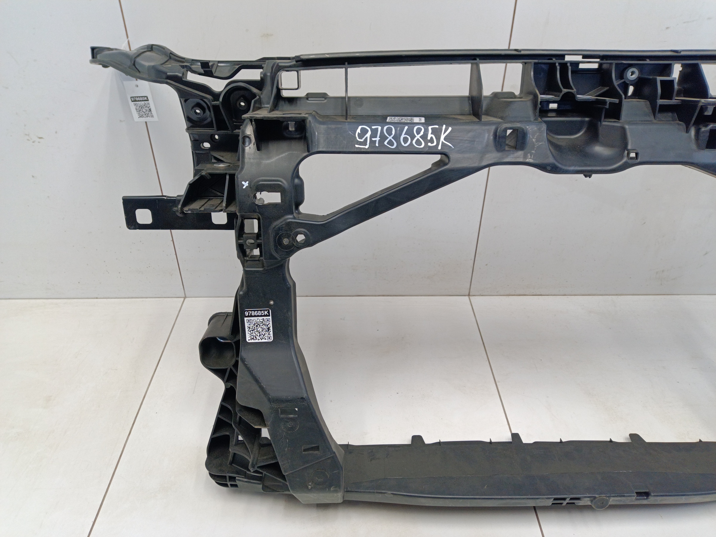 Панель передняя Audi A3 8V