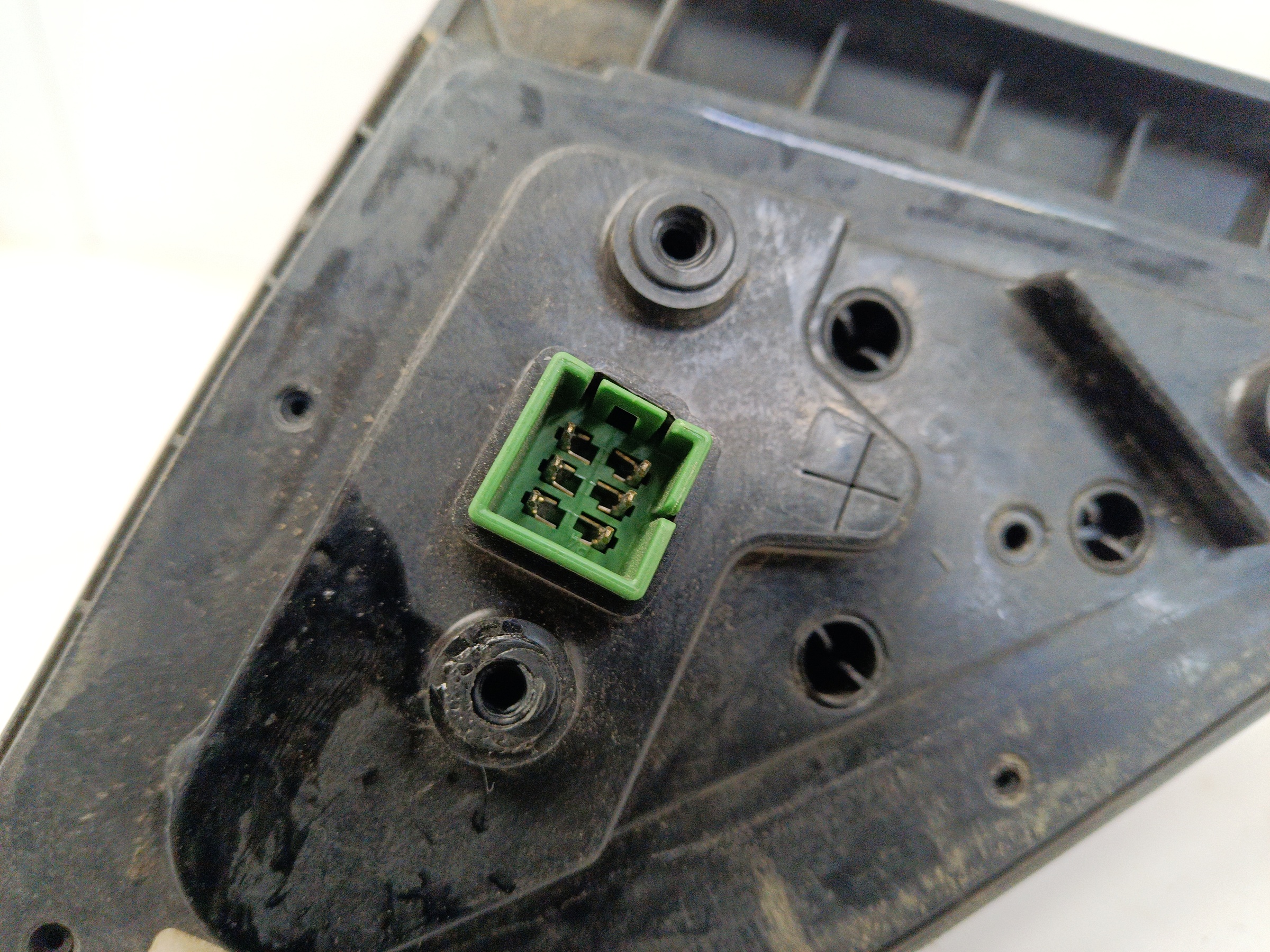 Зеркало левое Lada Vesta 6 контактов