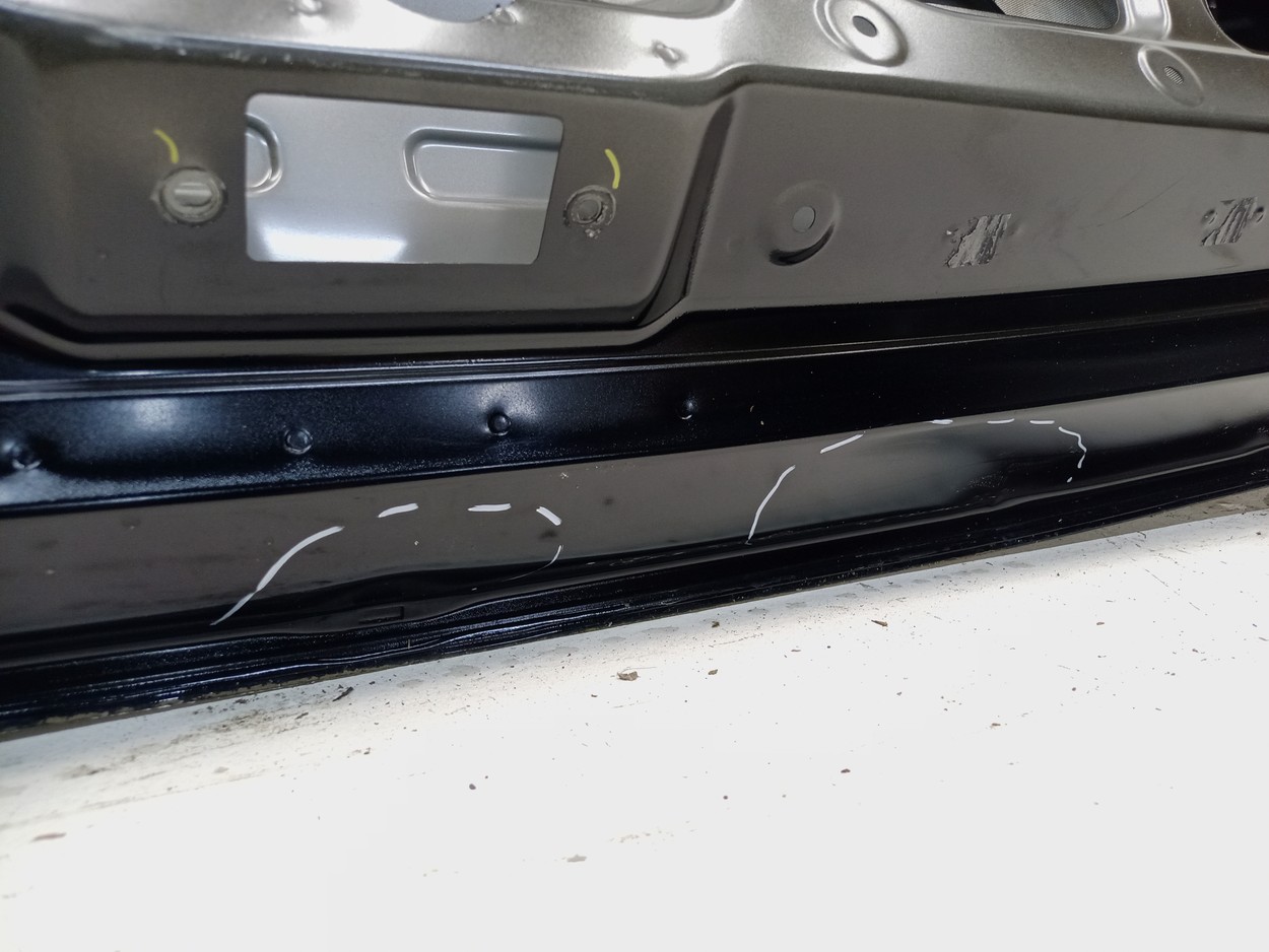 Крышка багажника GAC GS8 2