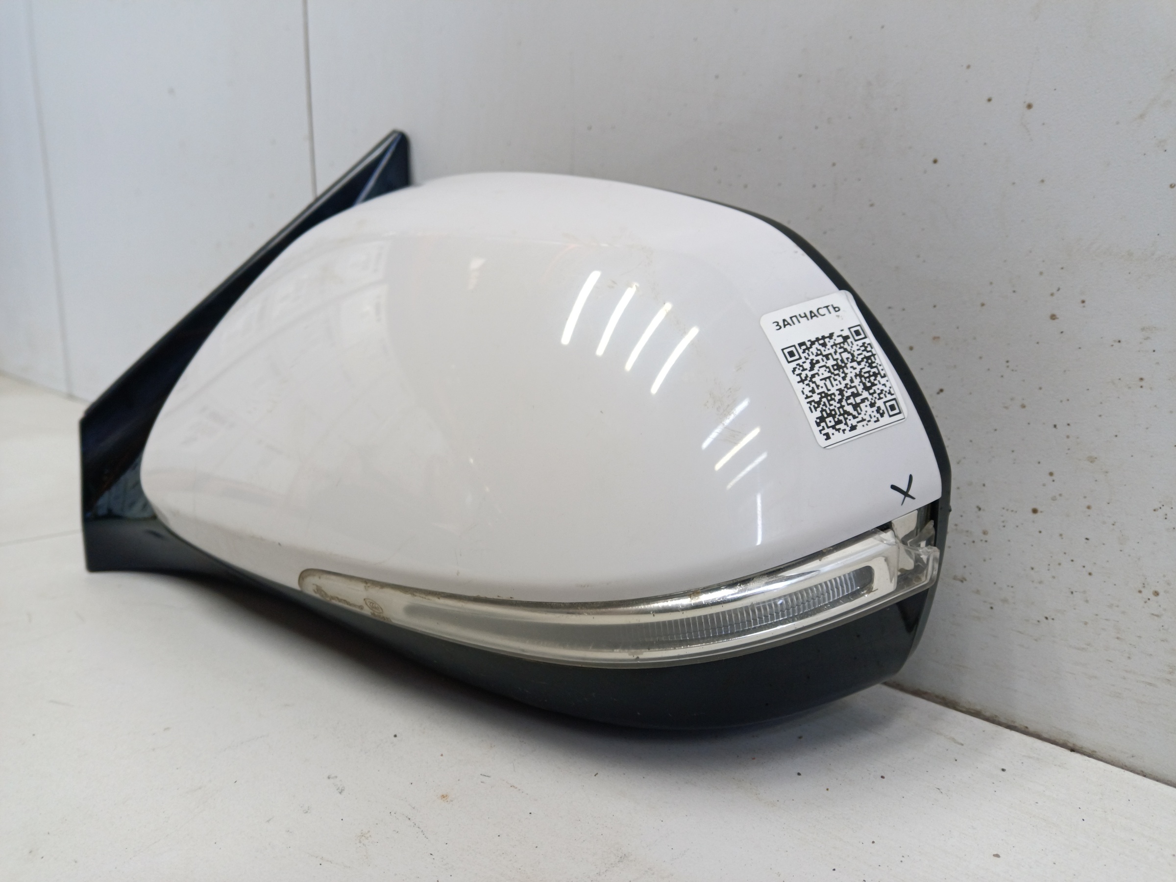 Зеркало левое Hyundai Grand Santa Fe 3 14 контактов