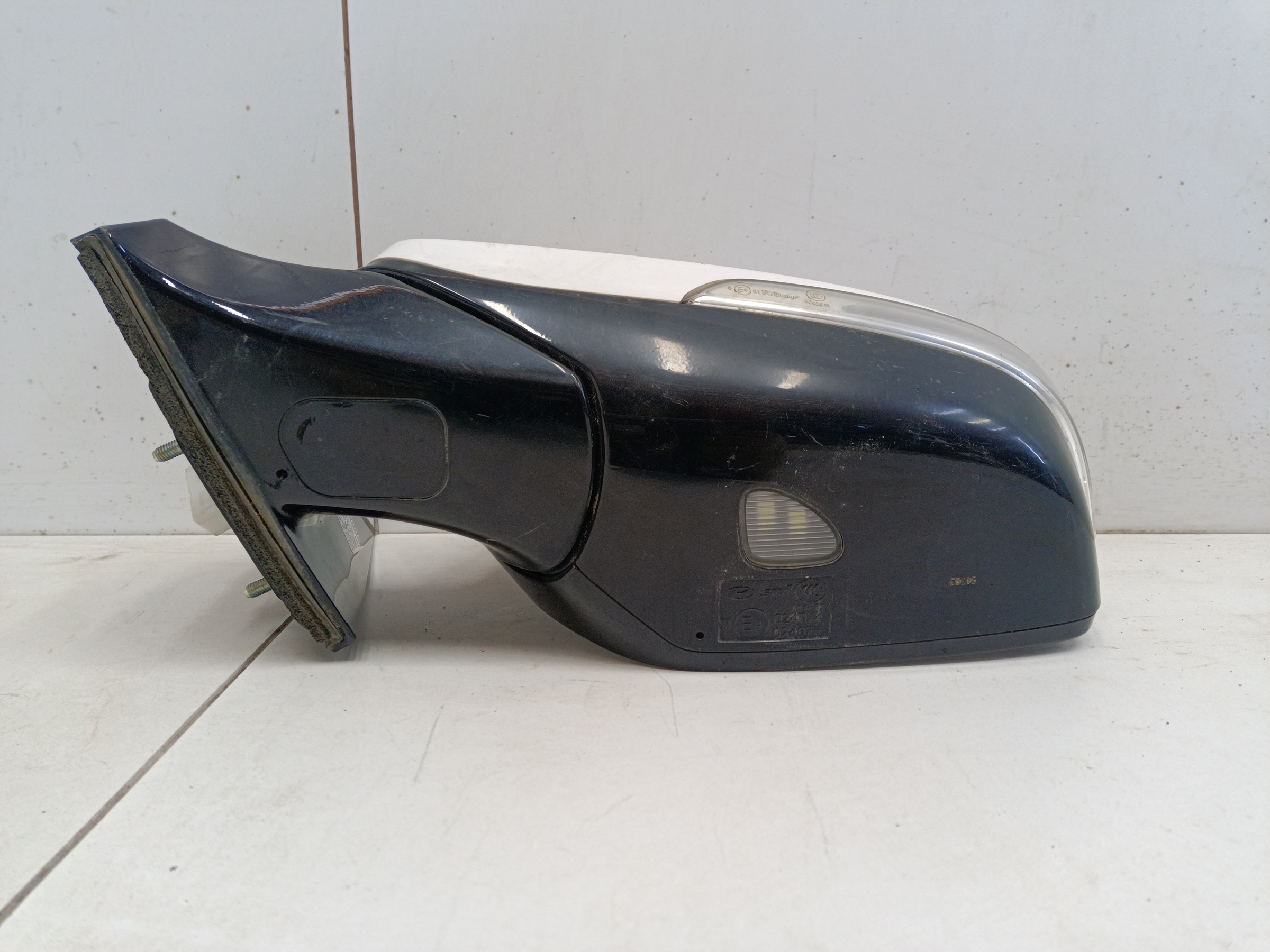 Зеркало левое Hyundai Grand Santa Fe 3 14 контактов