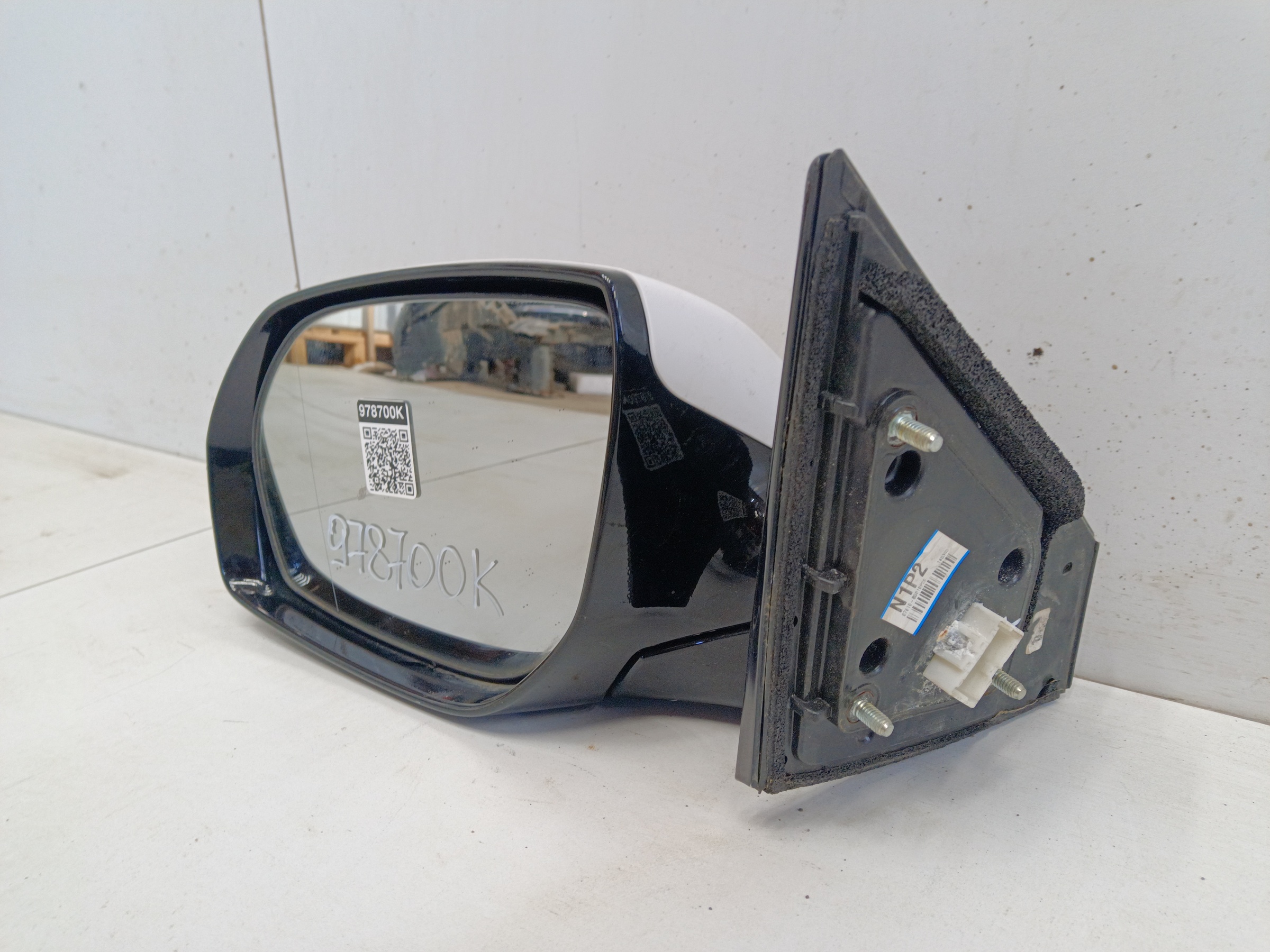 Зеркало левое Hyundai Grand Santa Fe 3 14 контактов