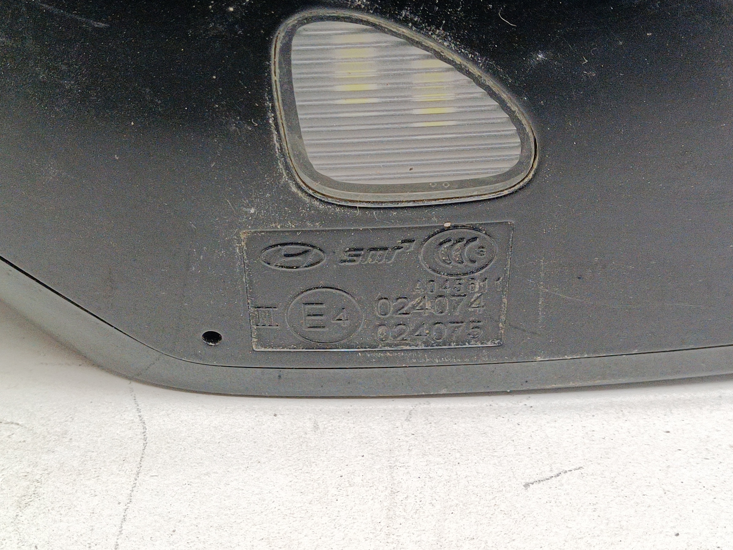 Зеркало левое Hyundai Grand Santa Fe 3 14 контактов