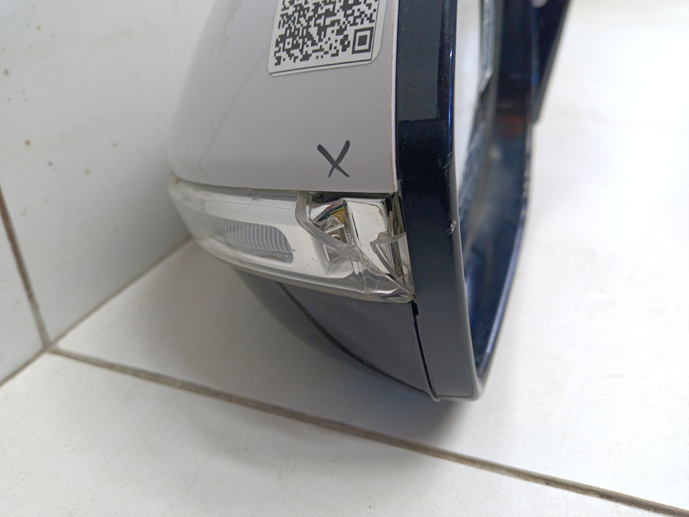 Зеркало левое Hyundai Grand Santa Fe 3 14 контактов