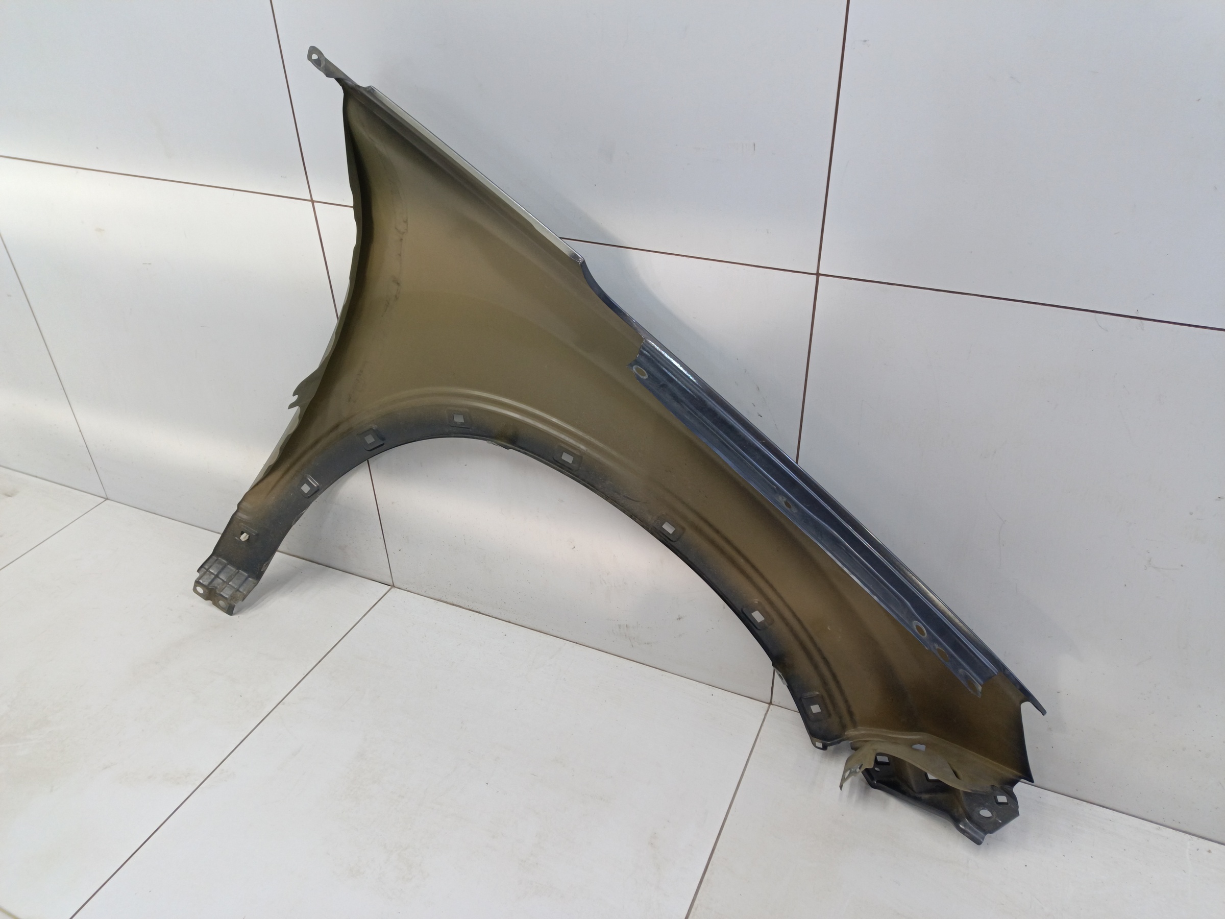 Крыло переднее левое Hyundai Santa Fe 4