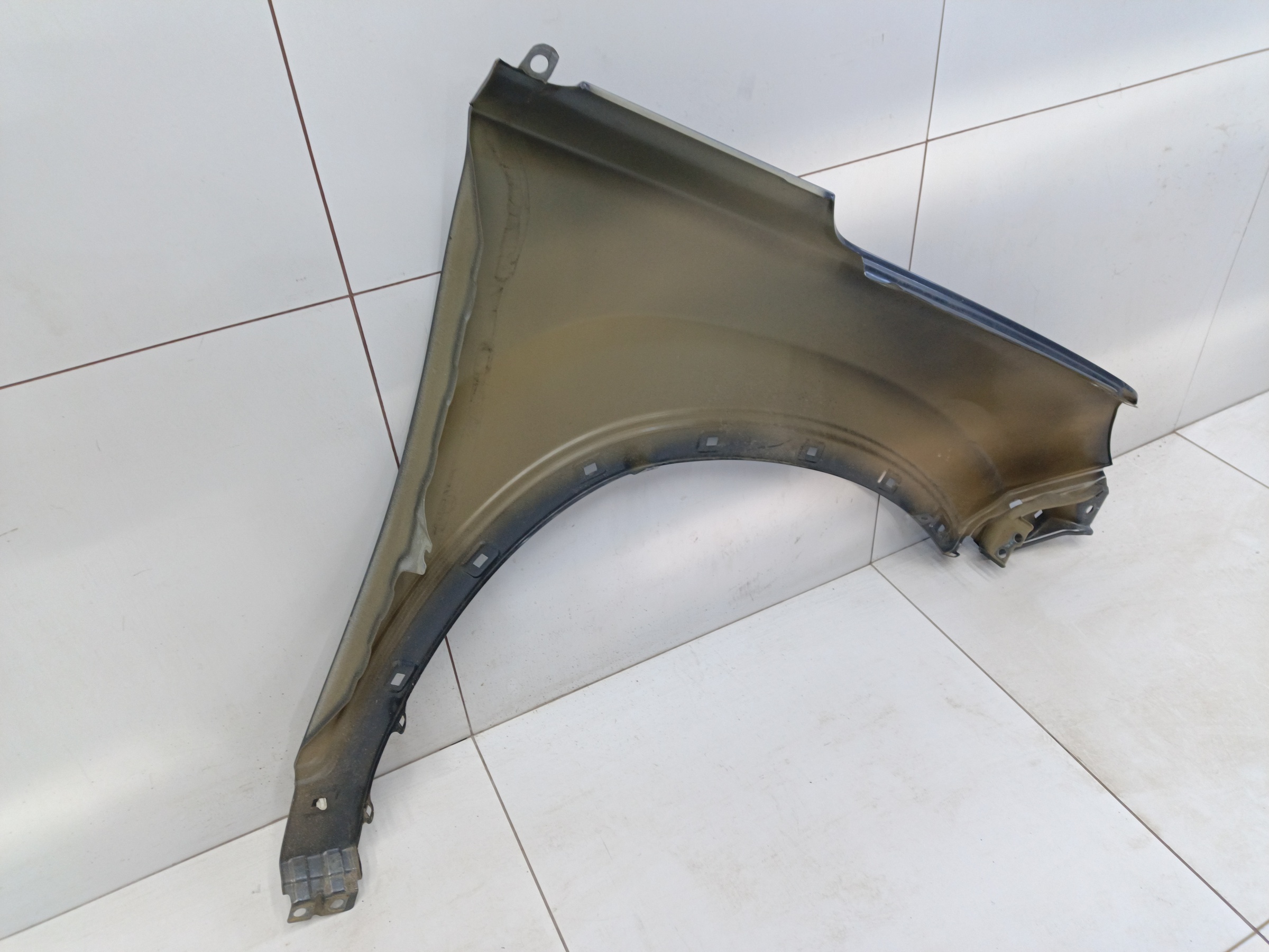 Крыло переднее левое Hyundai Santa Fe 4