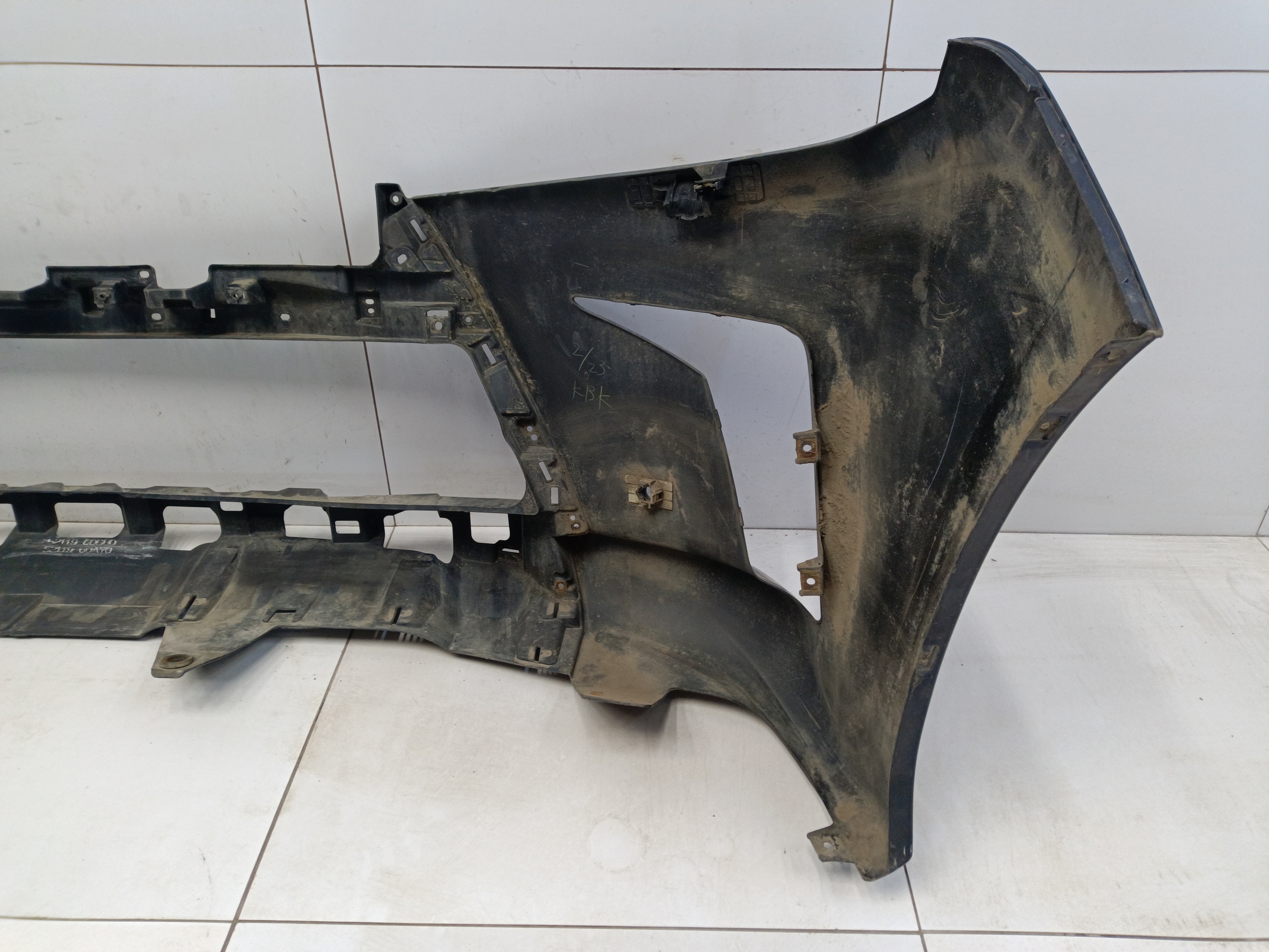 Бампер передний Lexus LX 3 Restail 2