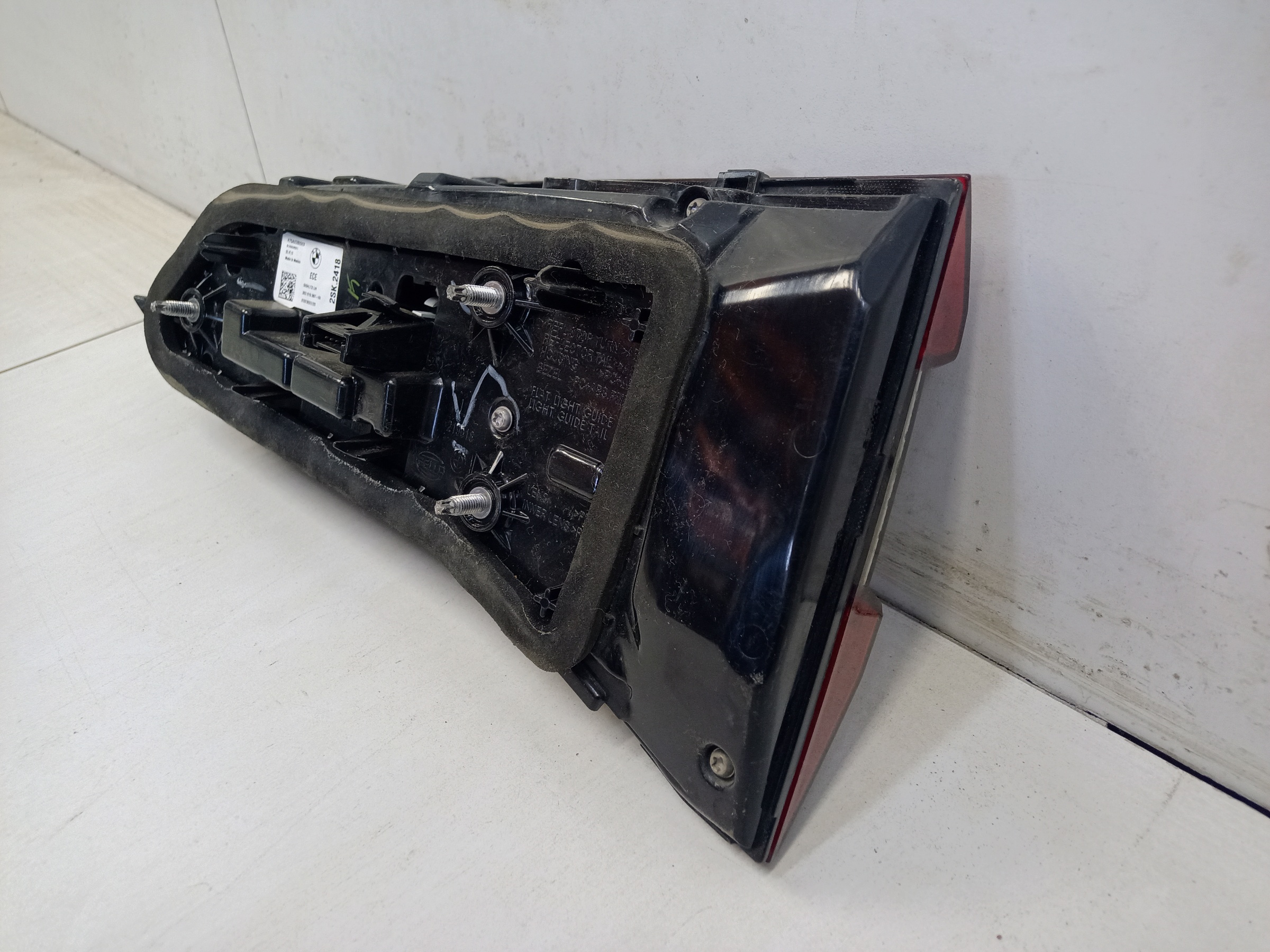 Фонарь задний левый внутренний BMW X5 G05 LED