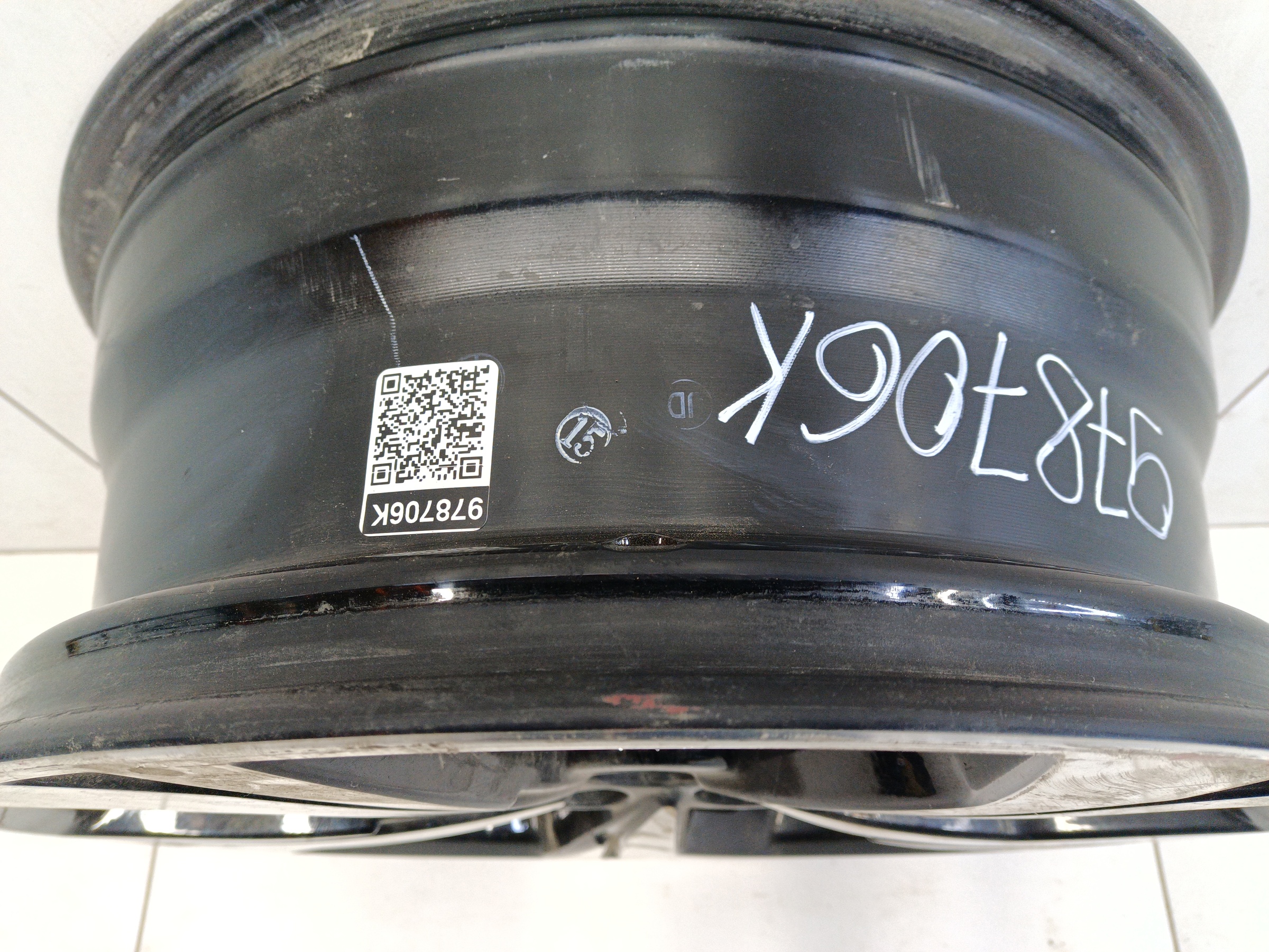 Диск колеса литой Москвич 3 R17