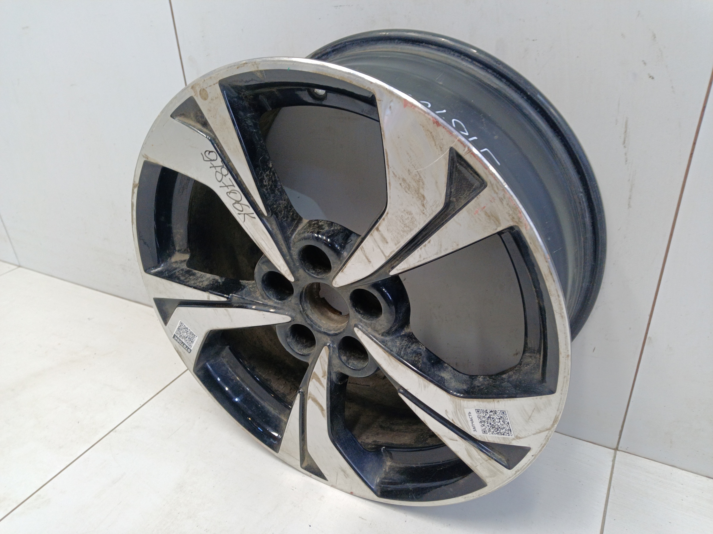 Диск колеса литой Москвич 3 R17