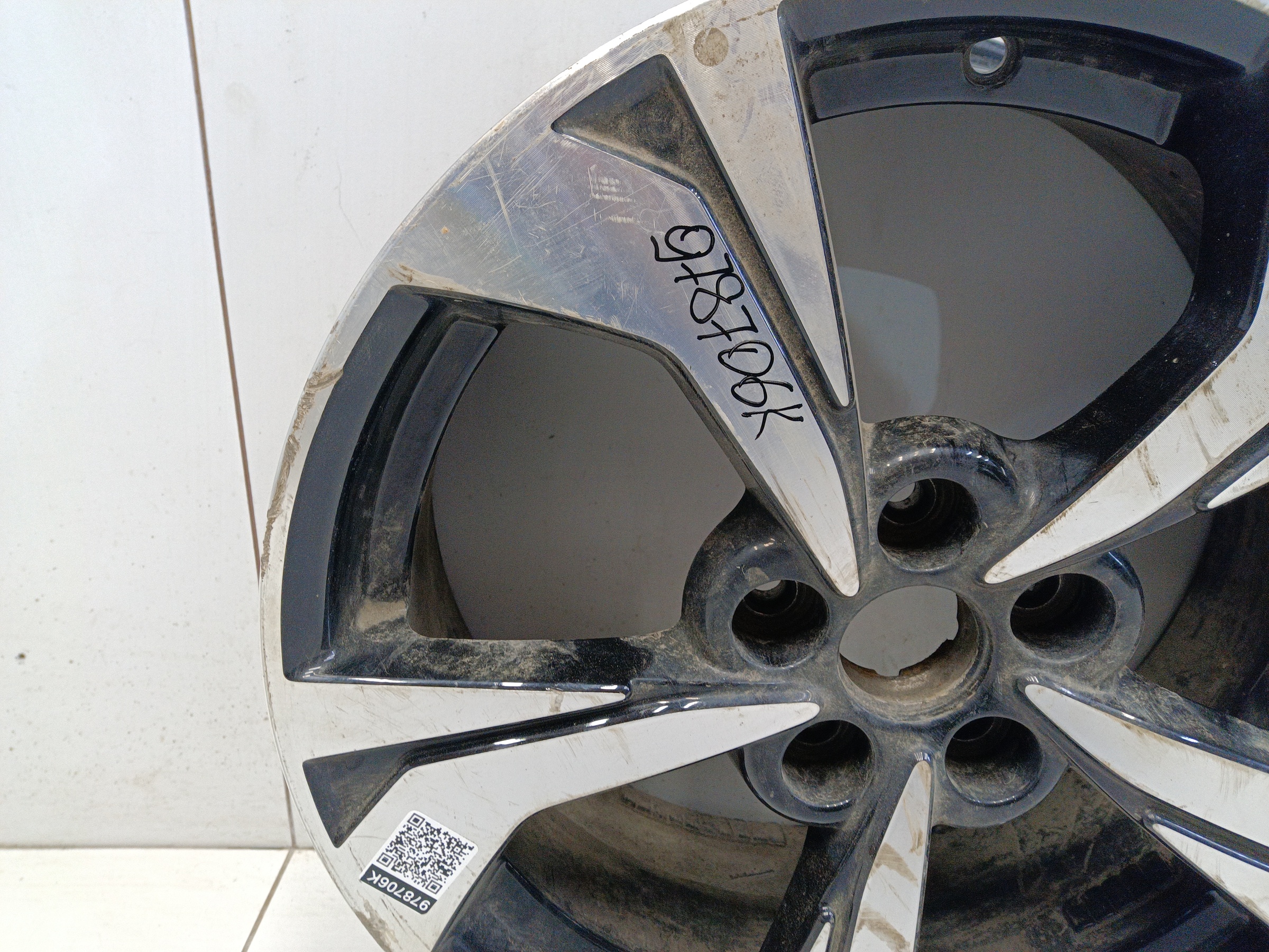 Диск колеса литой Москвич 3 R17