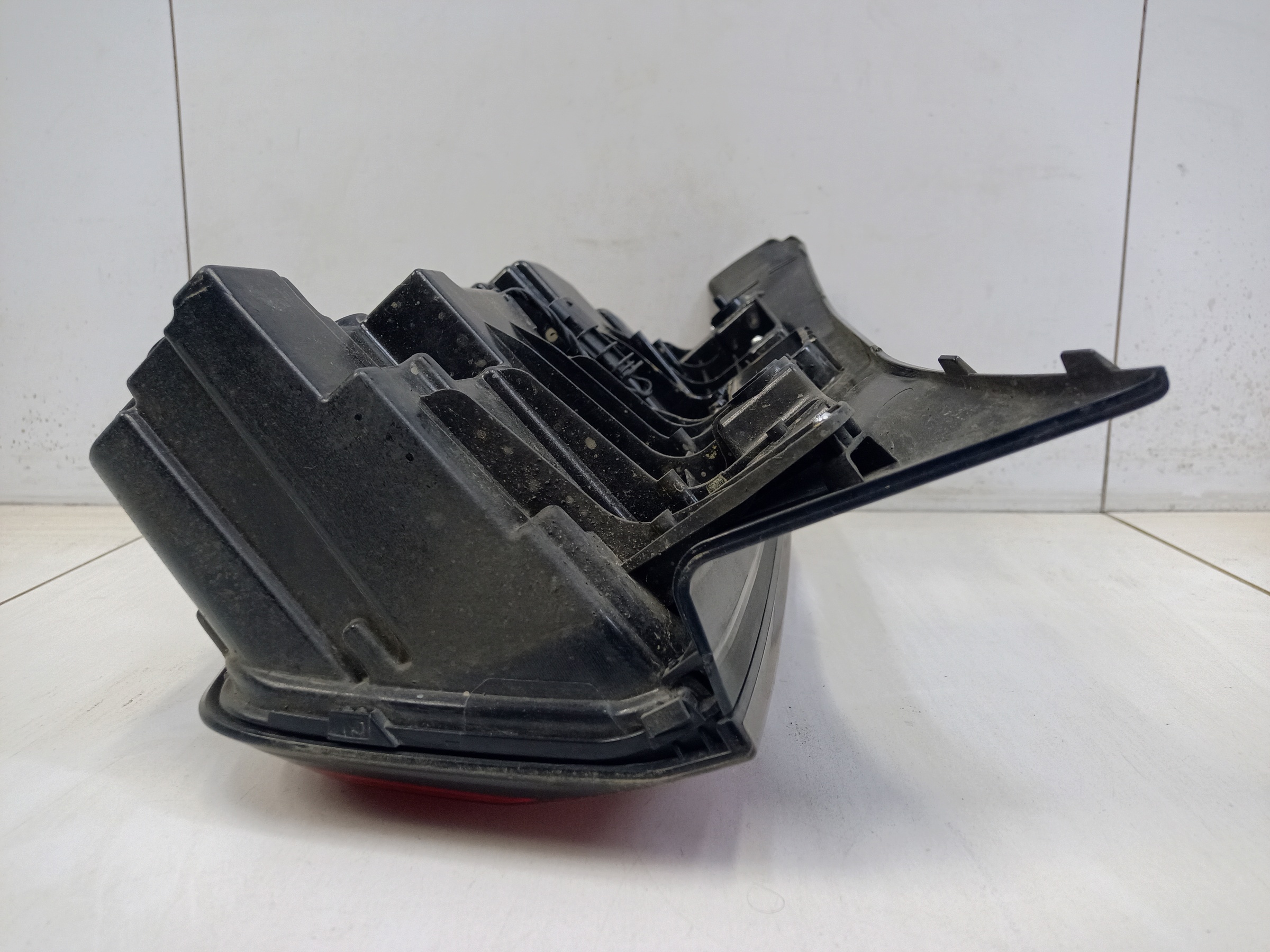 Фонарь задний правый Haval H3