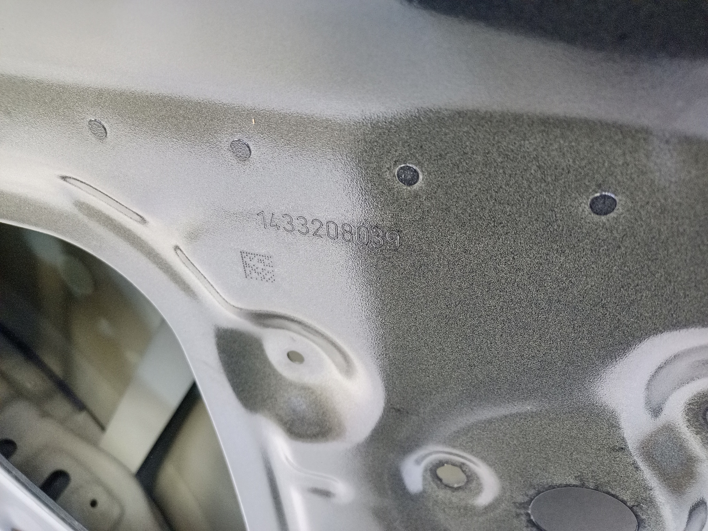 Дверь задняя левая Volkswagen Touareg 3