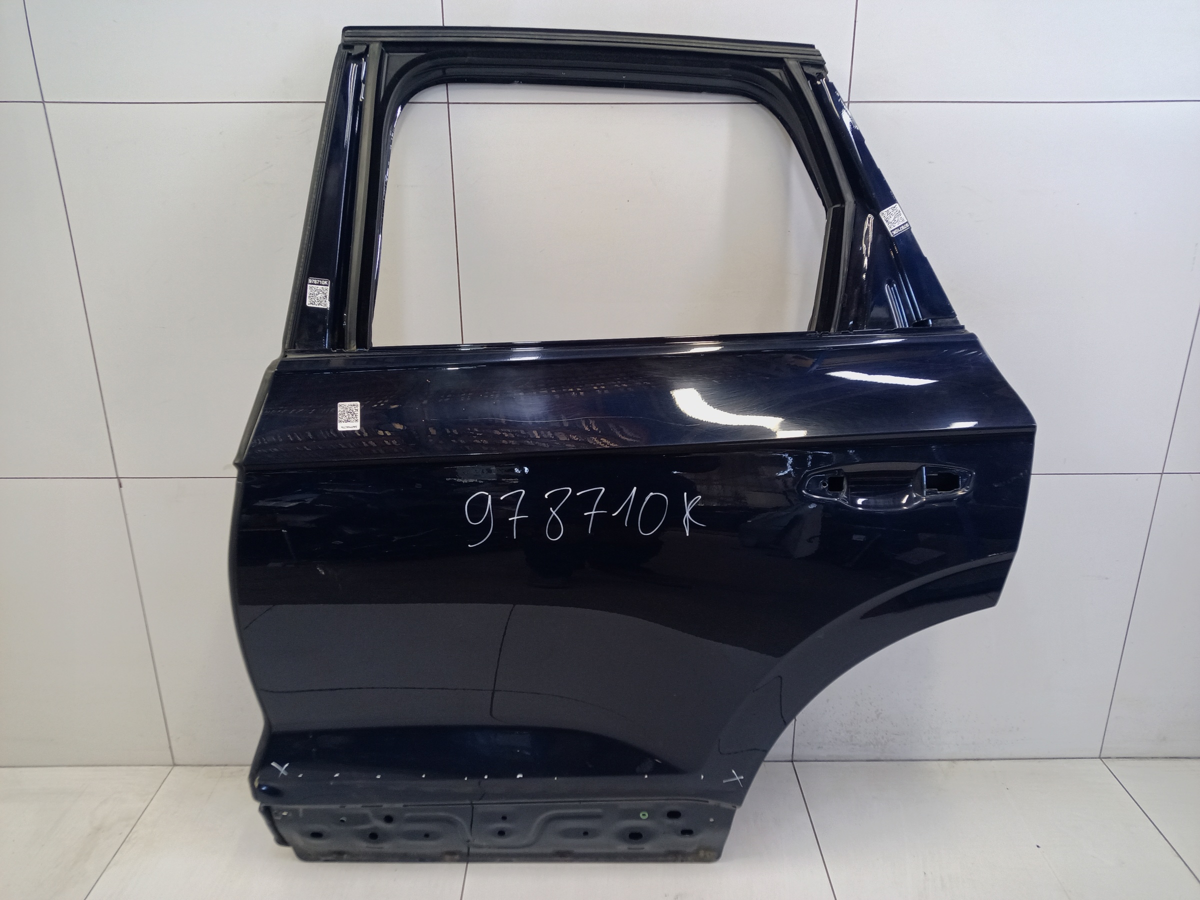 Дверь задняя левая Volkswagen Touareg 3