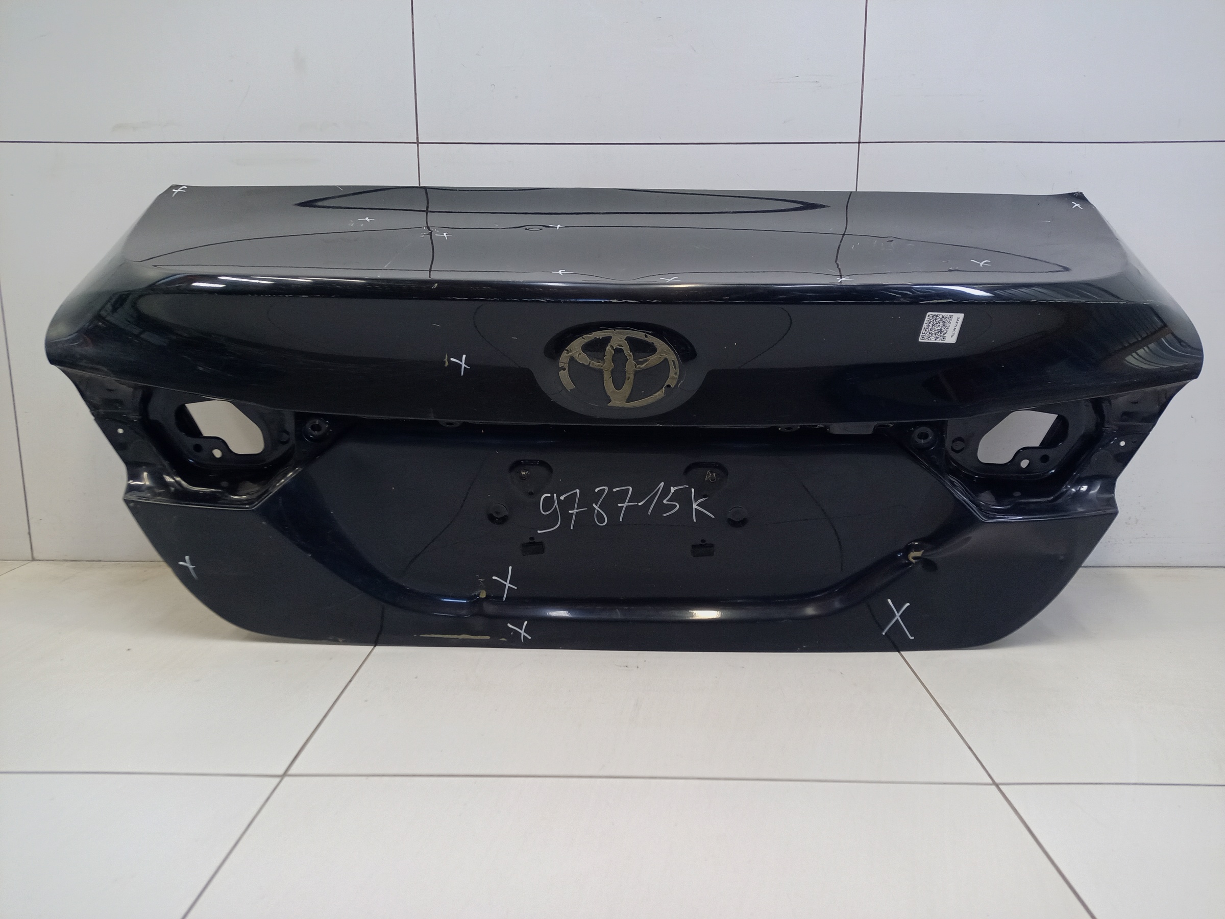 Крышка багажника Toyota Camry V70