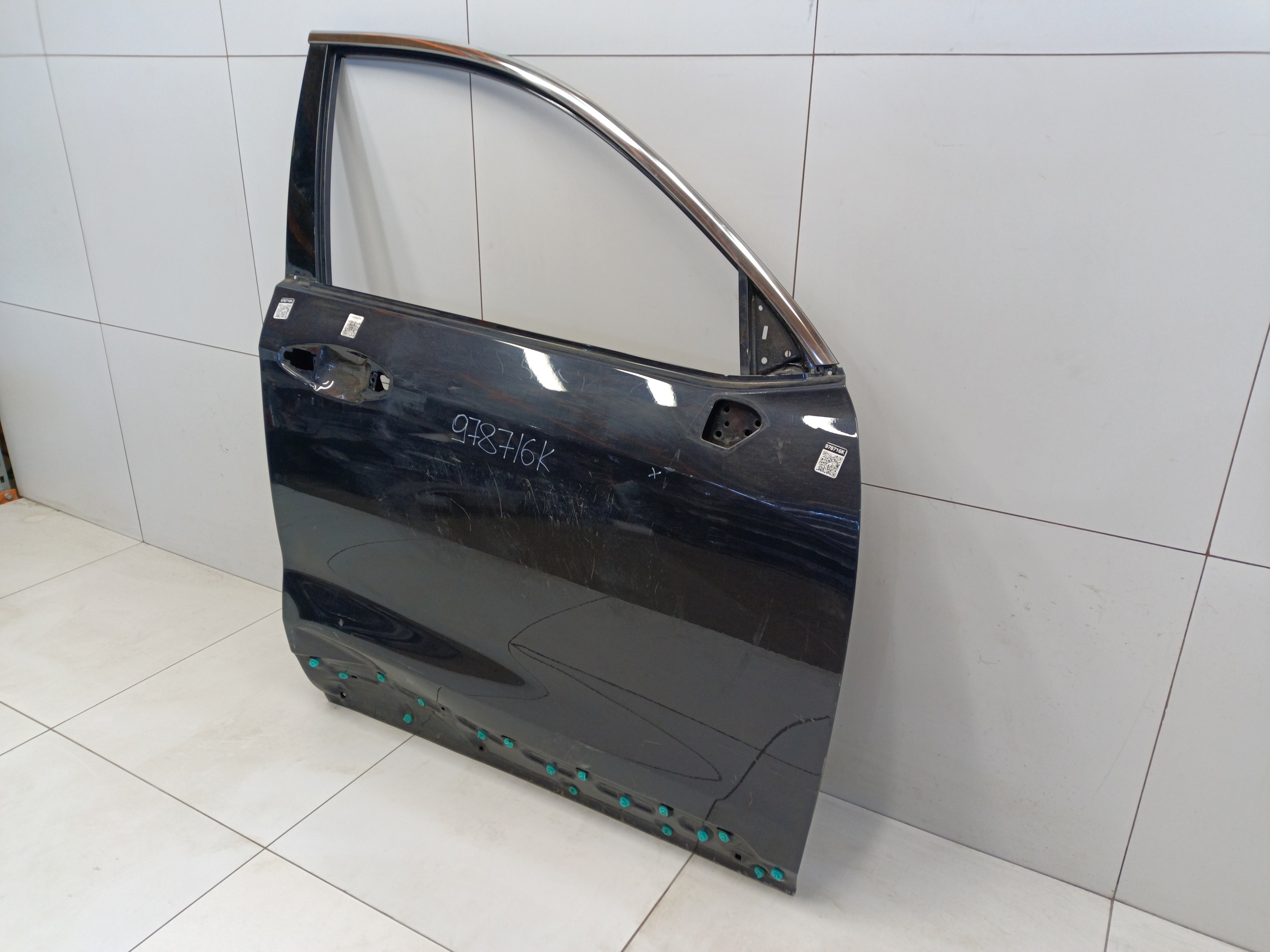 Дверь передняя правая Exeed LX