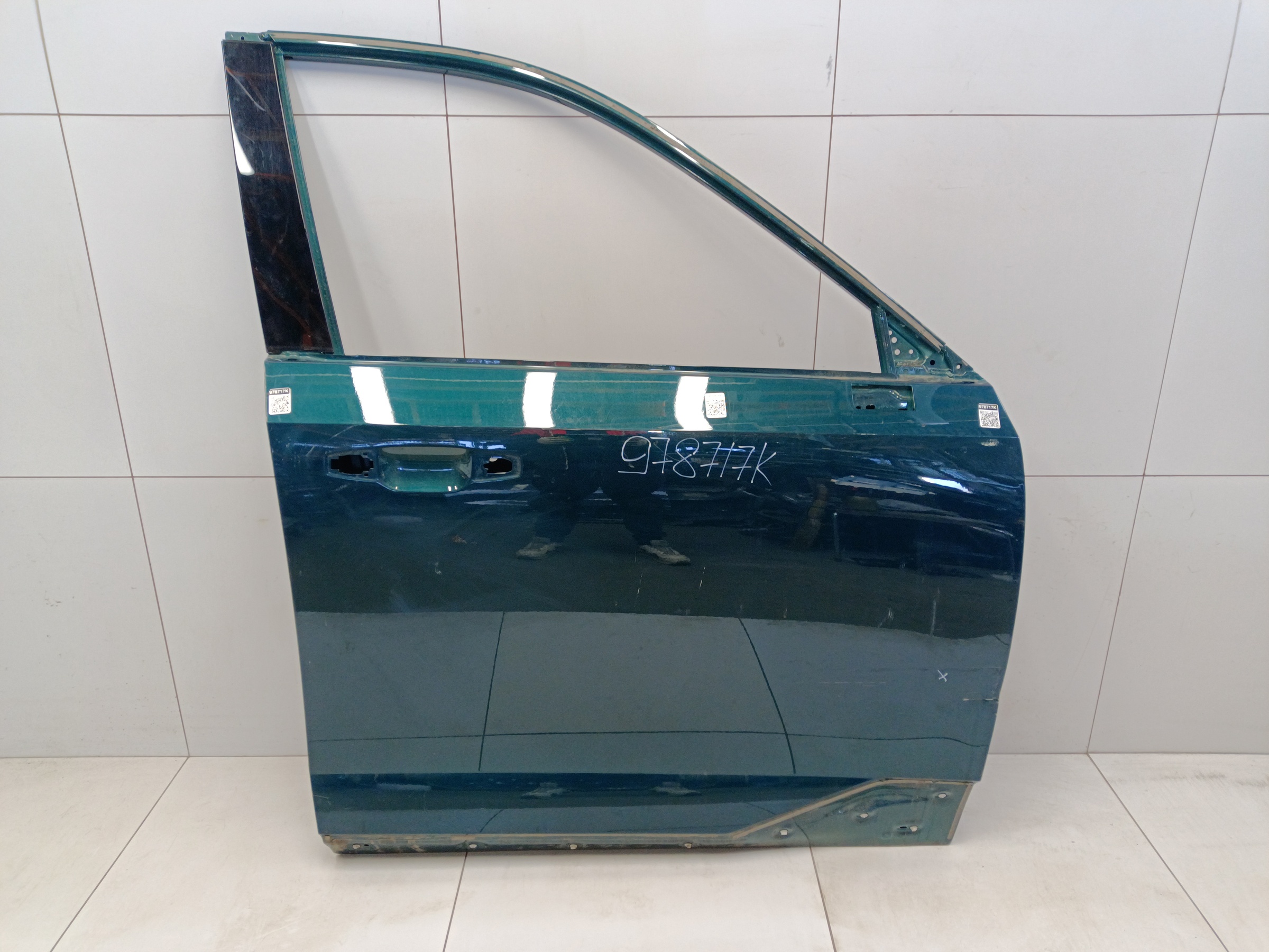 Дверь передняя правая GAC GS8 2