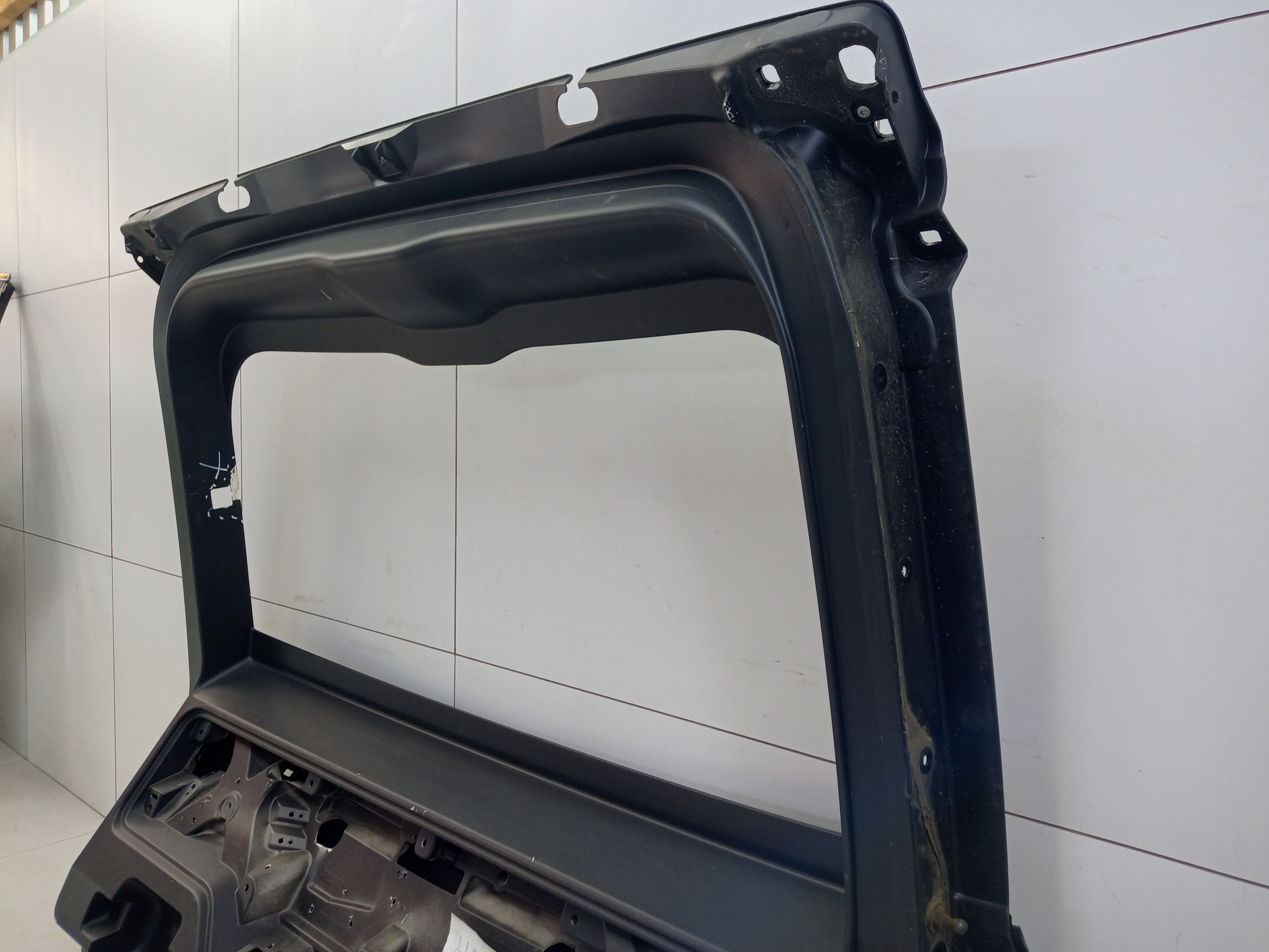 Крышка багажника Land Rover Range Rover Sport 2