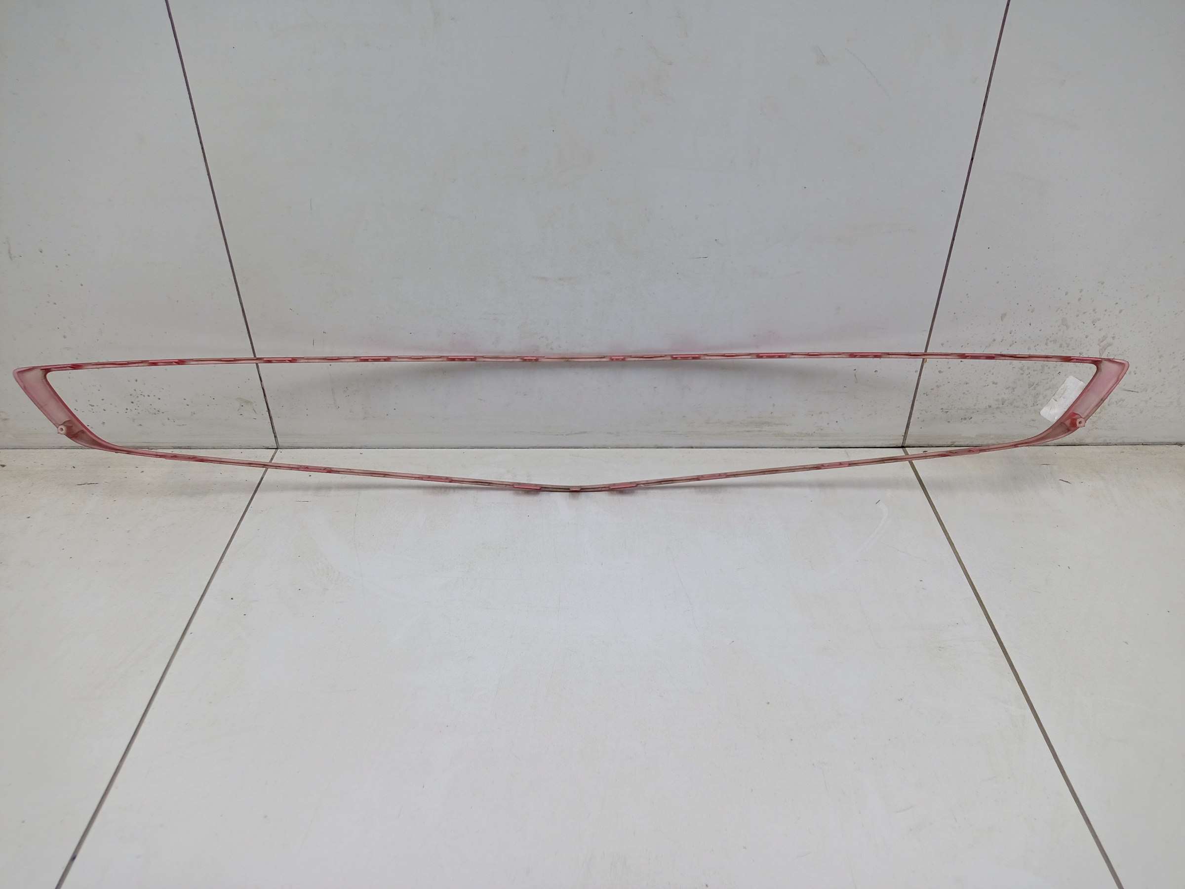 Накладка решетки радиатора Geely Coolray