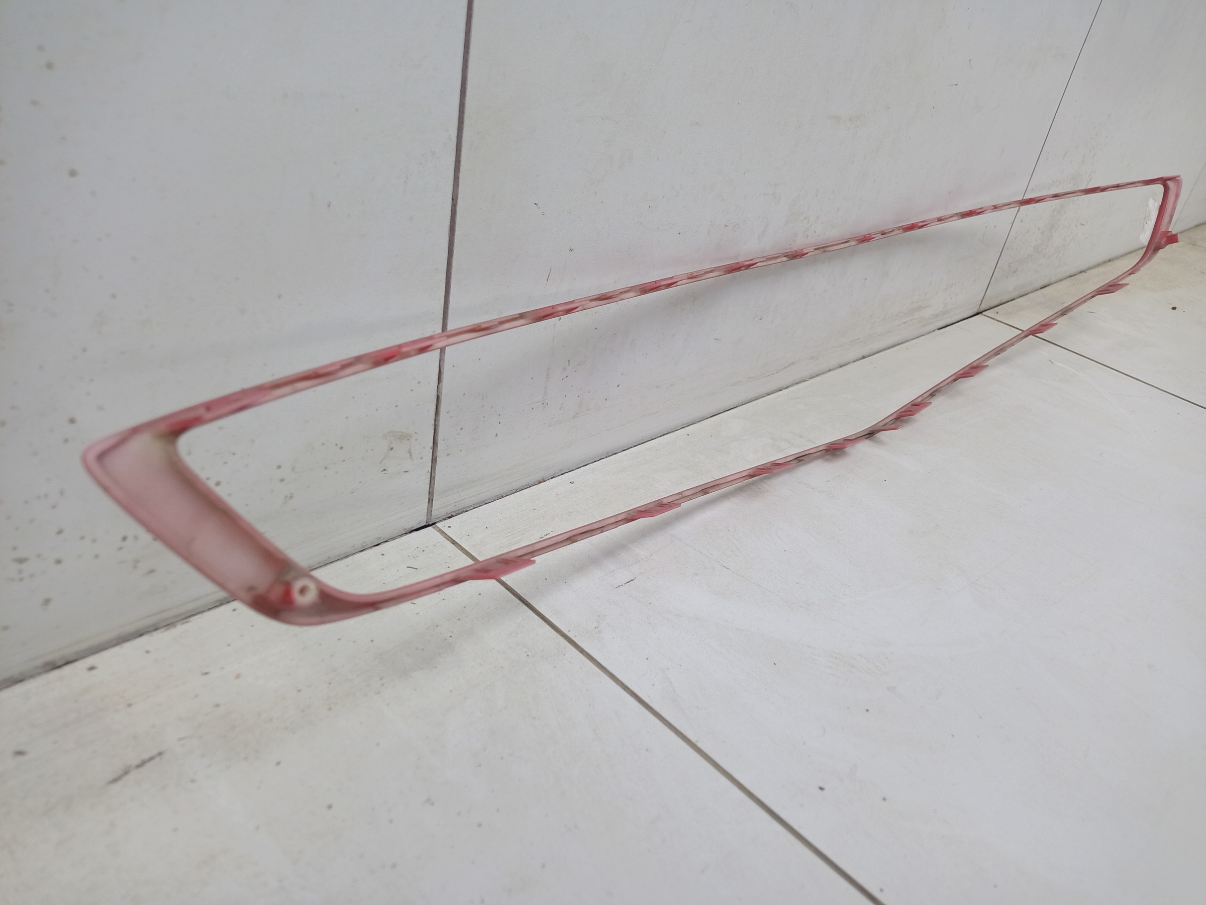 Накладка решетки радиатора Geely Coolray