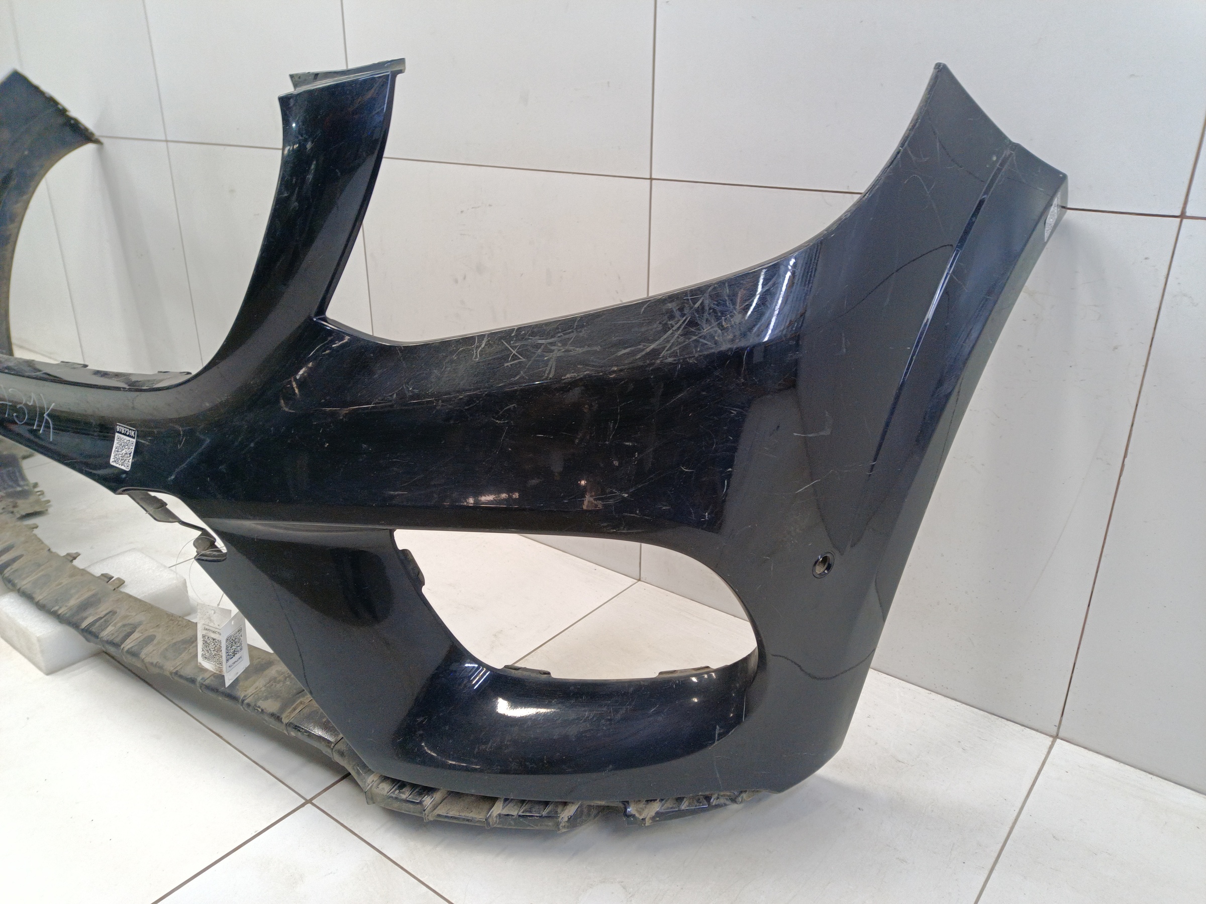 Бампер передний Mercedes Benz GL-klasse X166 AMG