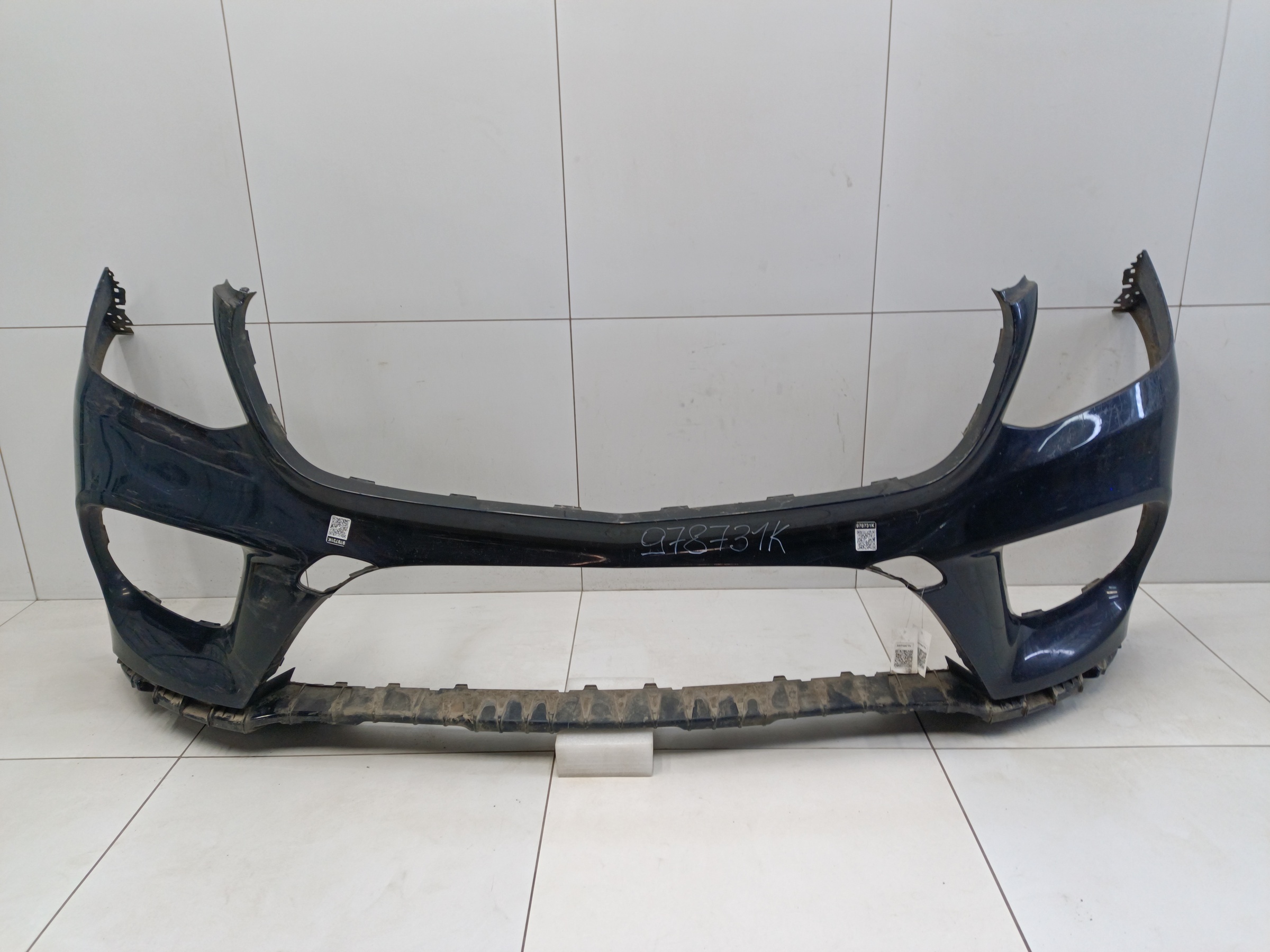 Бампер передний Mercedes Benz GL-klasse X166 AMG