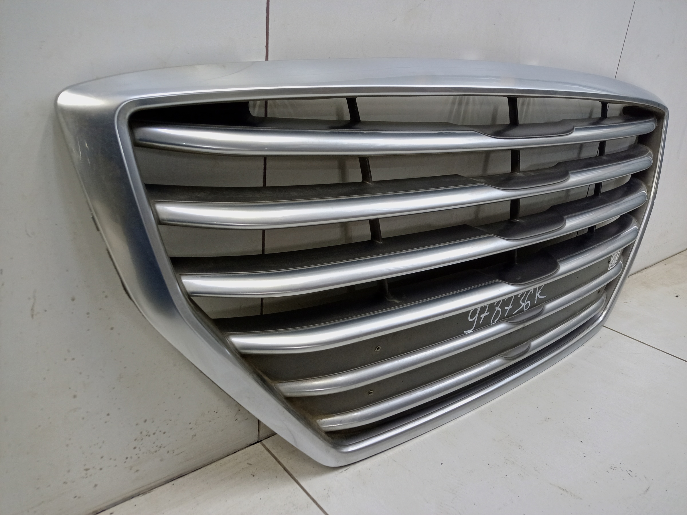 Решётка радиатора Hyundai Genesis 2