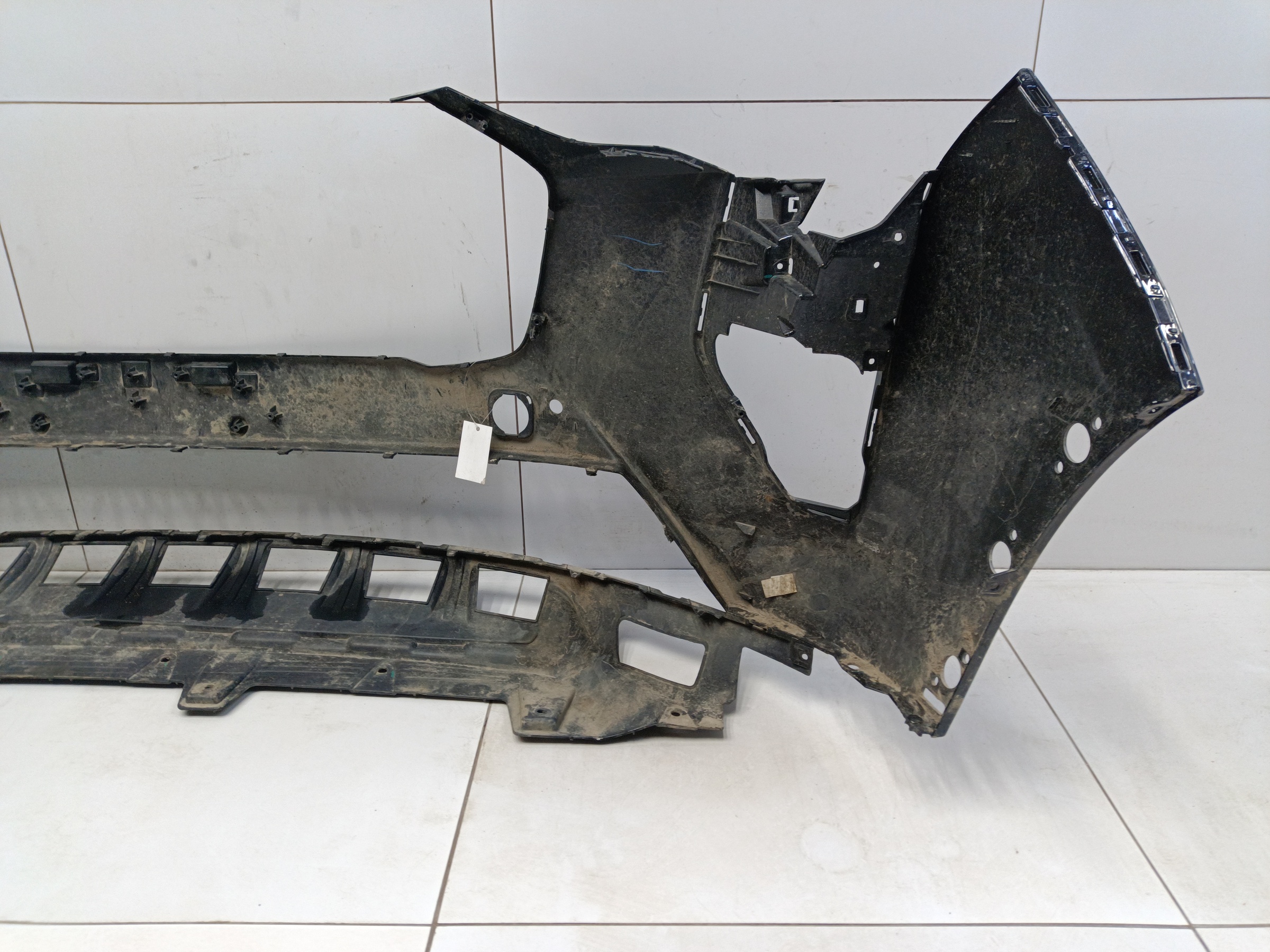 Бампер передний Haval Jolion Restail с отверстиями под накладки