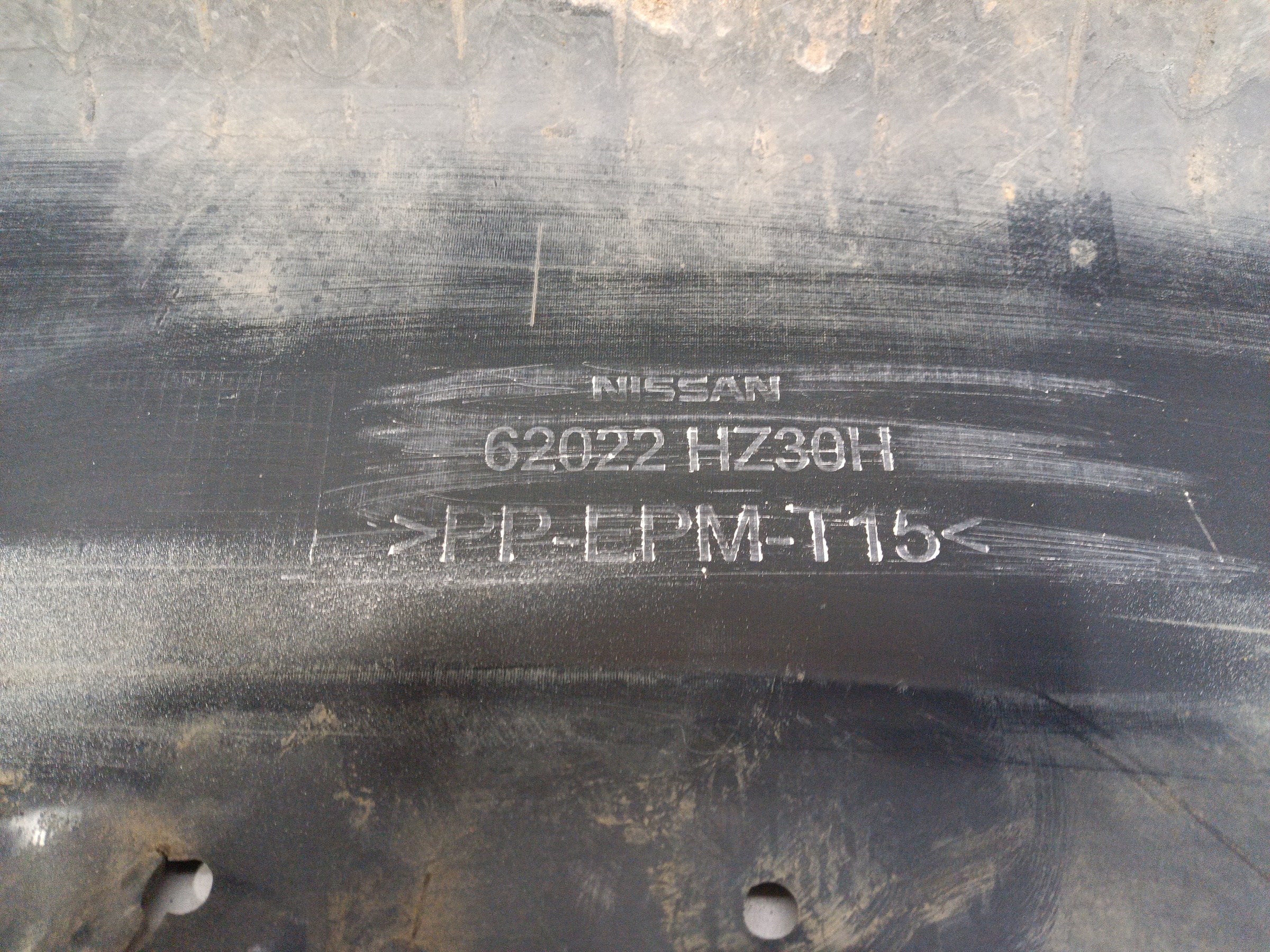 Бампер передний Nissan X-Trail T32 Restail