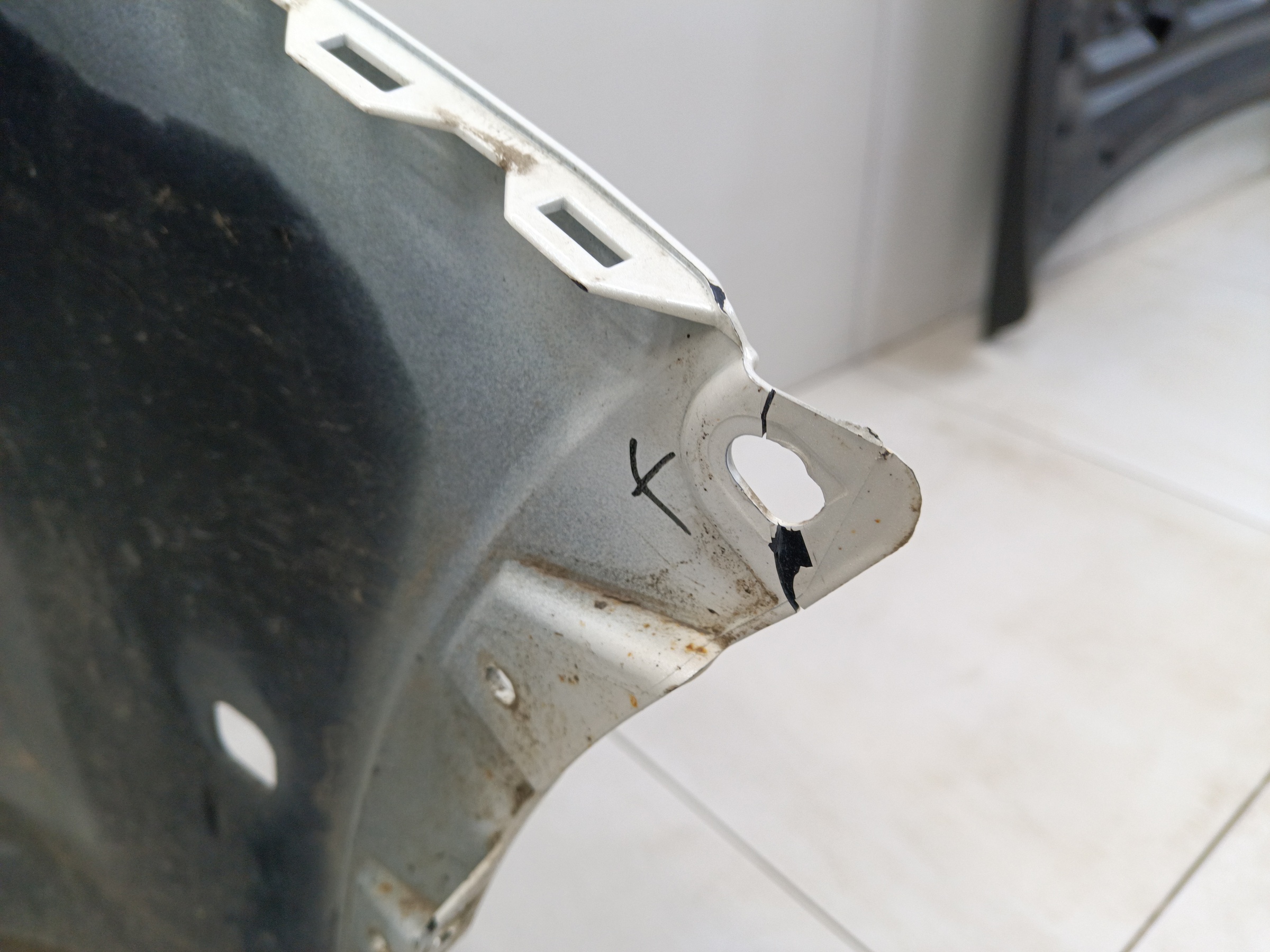 Бампер передний Nissan X-Trail T32 Restail