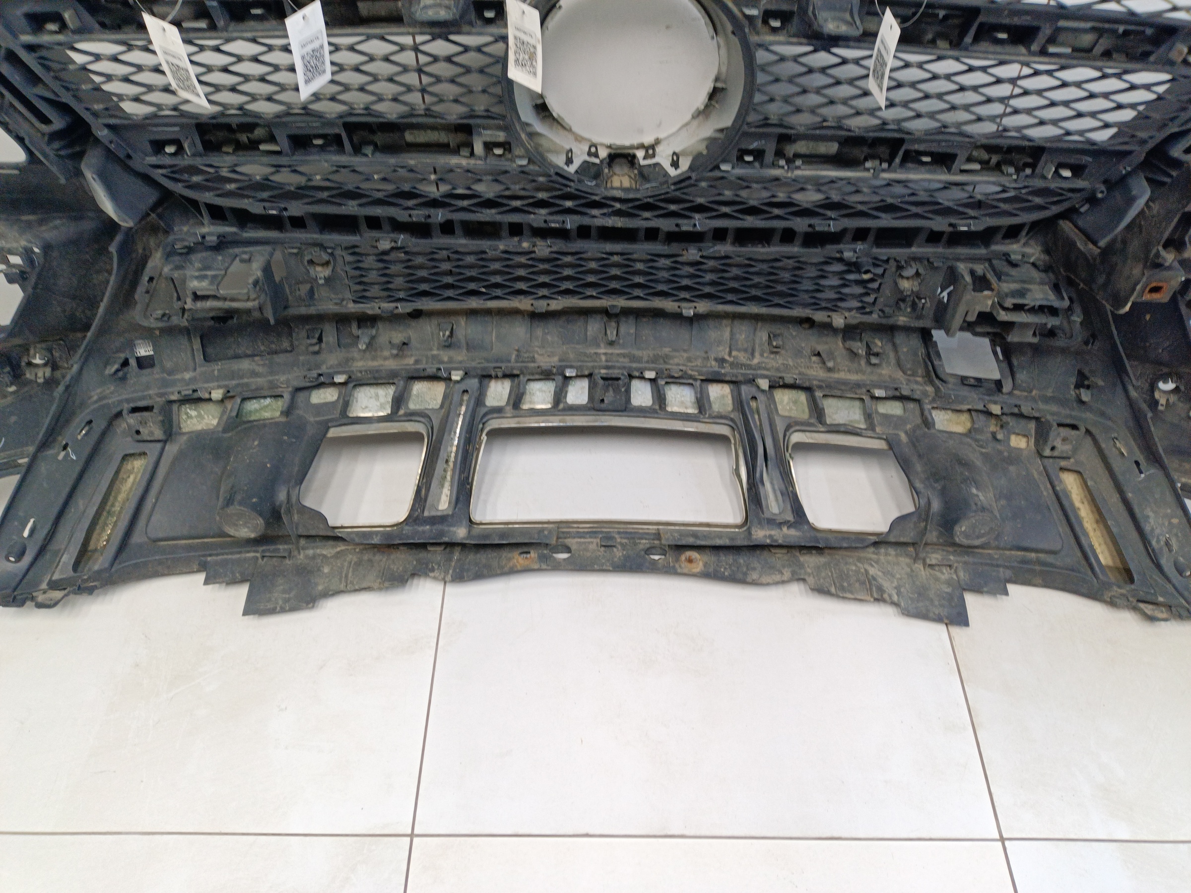 Бампер передний Mercedes Benz GL-klasse X166