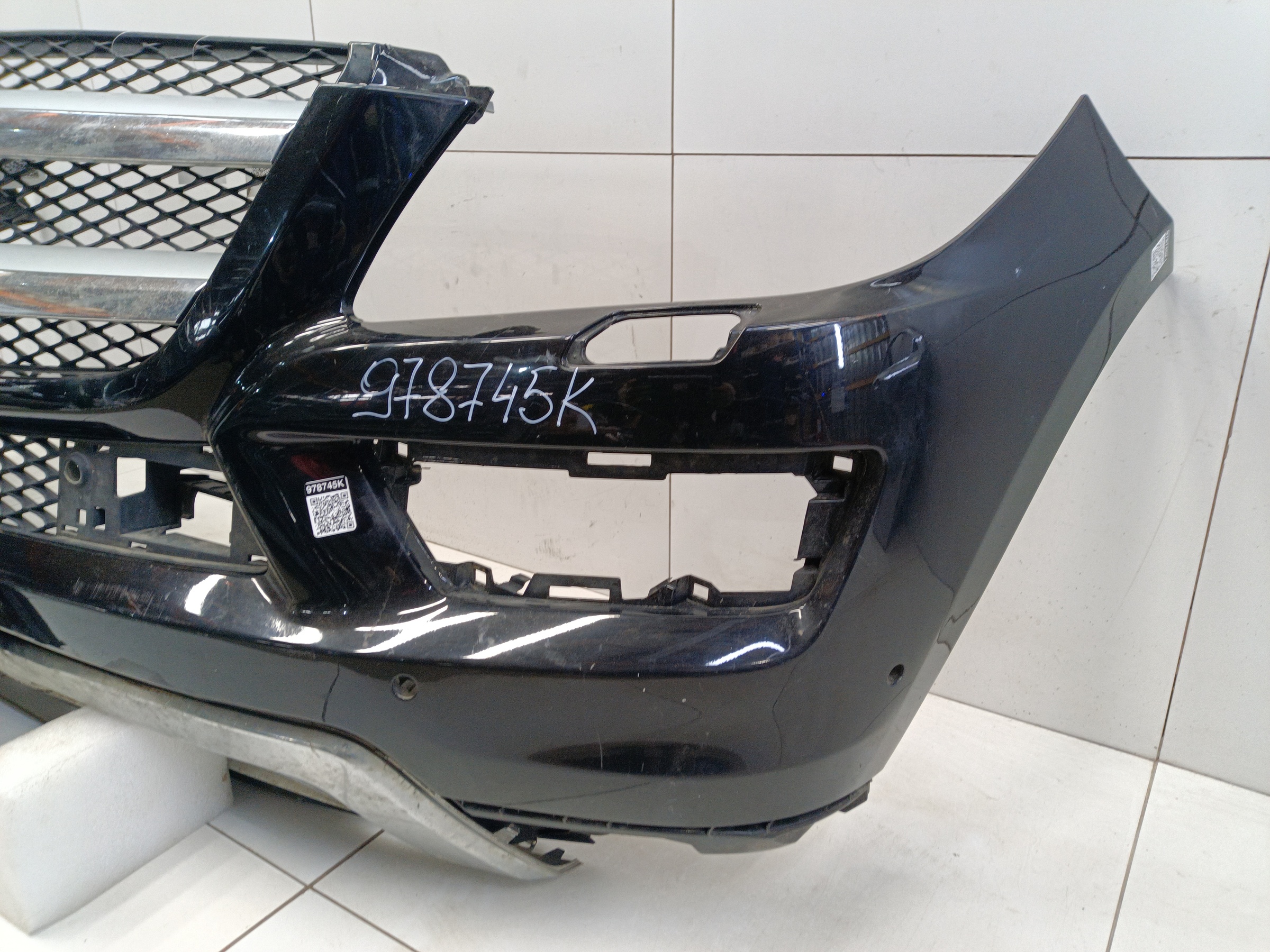 Бампер передний Mercedes Benz GL-klasse X166