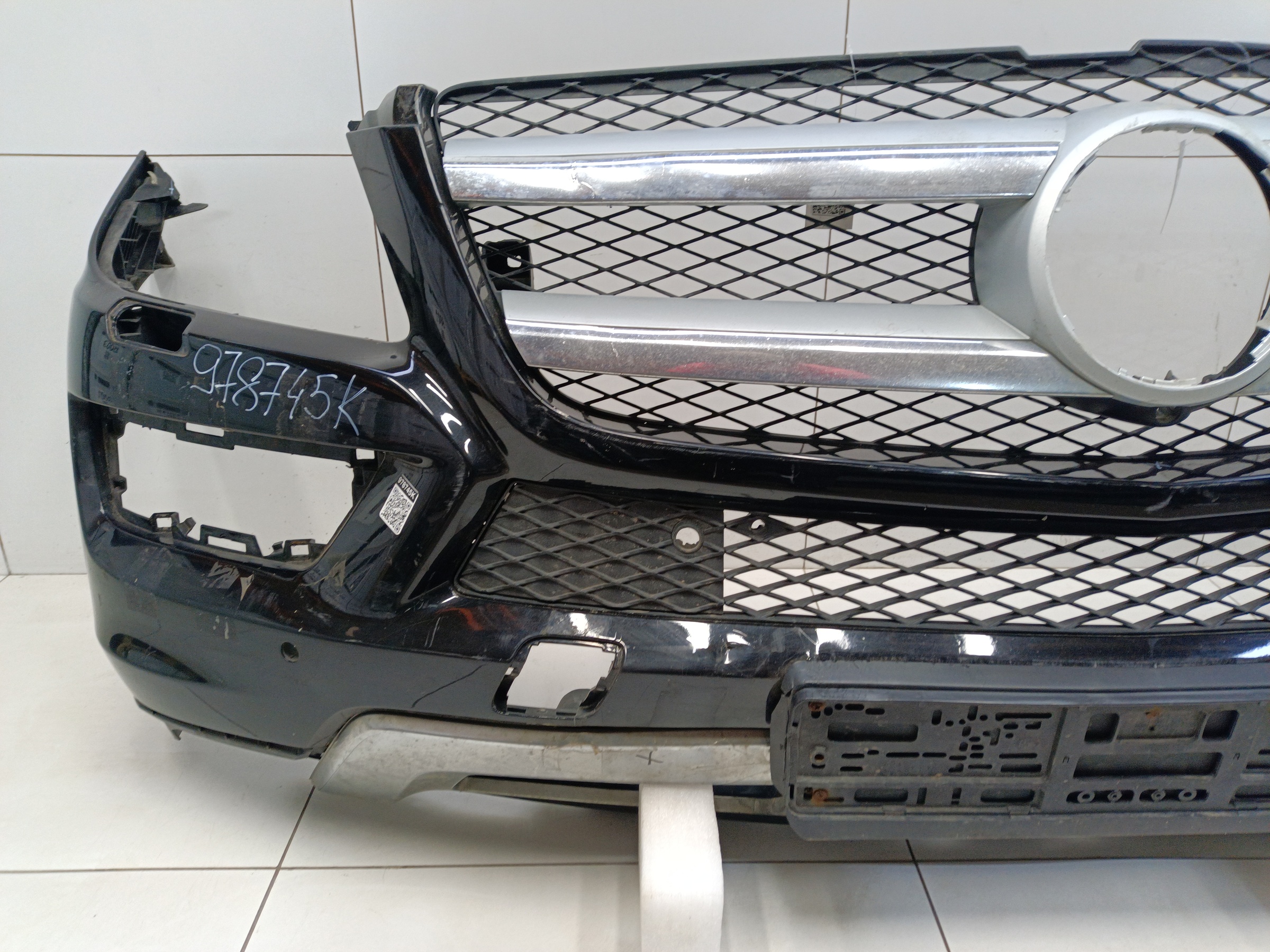 Бампер передний Mercedes Benz GL-klasse X166