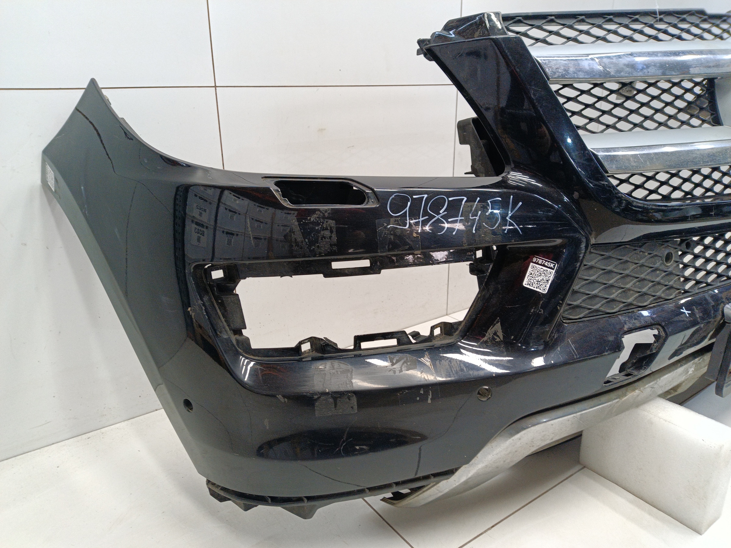 Бампер передний Mercedes Benz GL-klasse X166