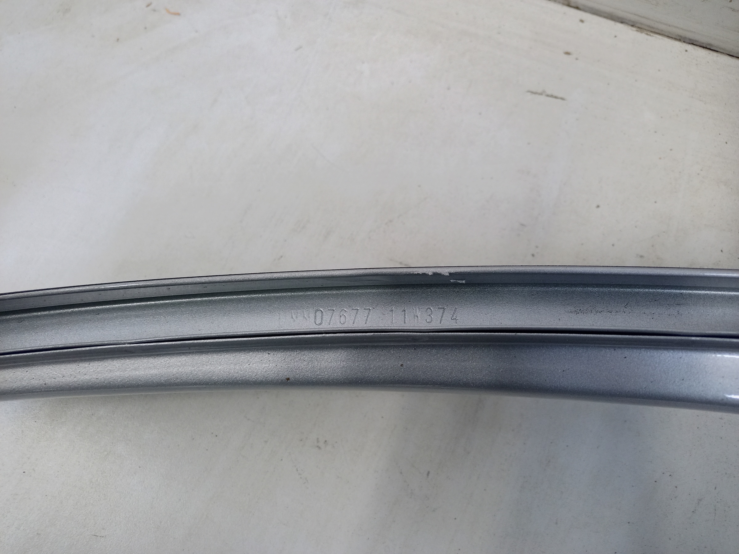 Дверь передняя левая Lada Vesta