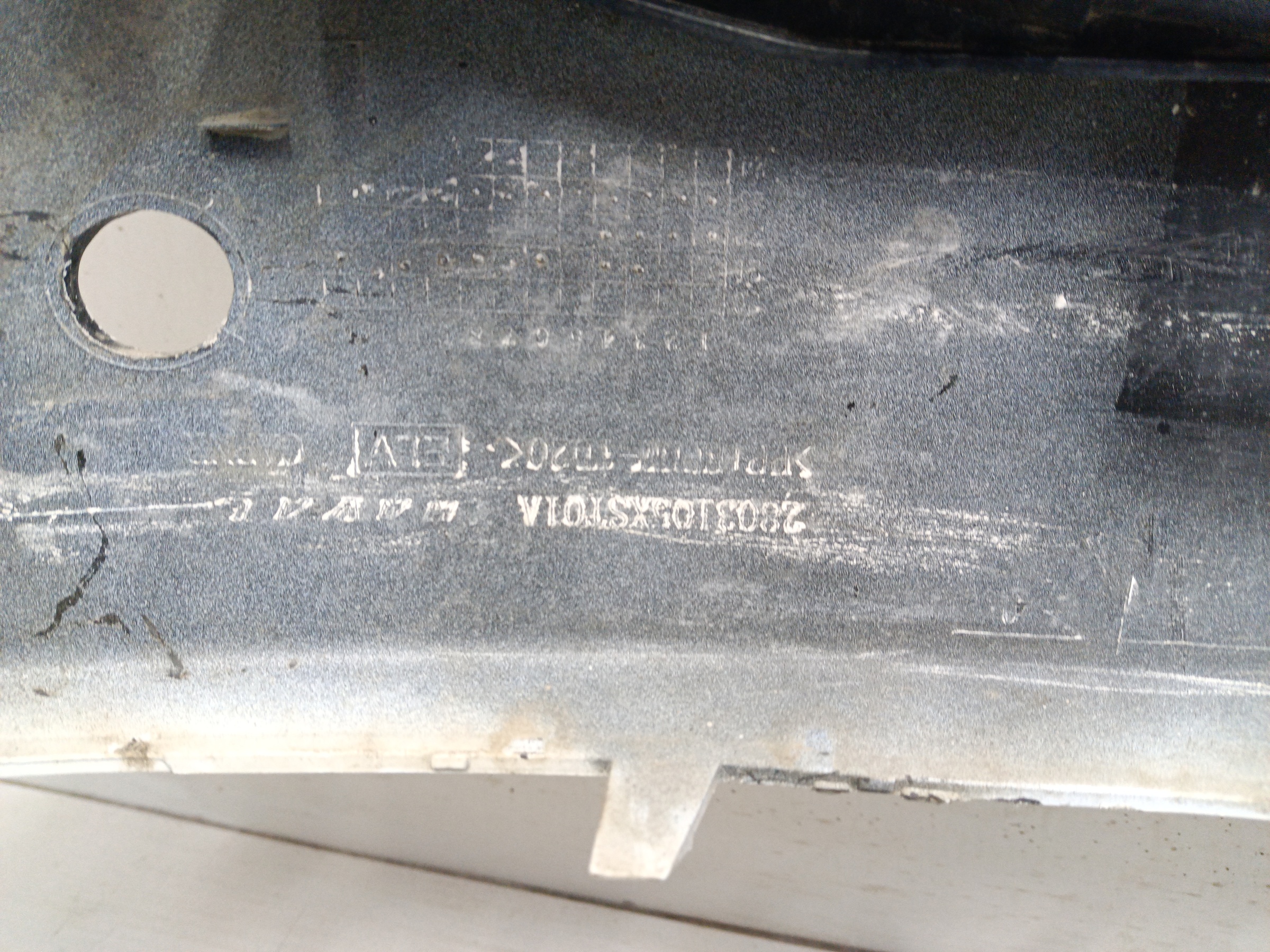 Бампер передний Haval Jolion Restail с отверстиями под накладки