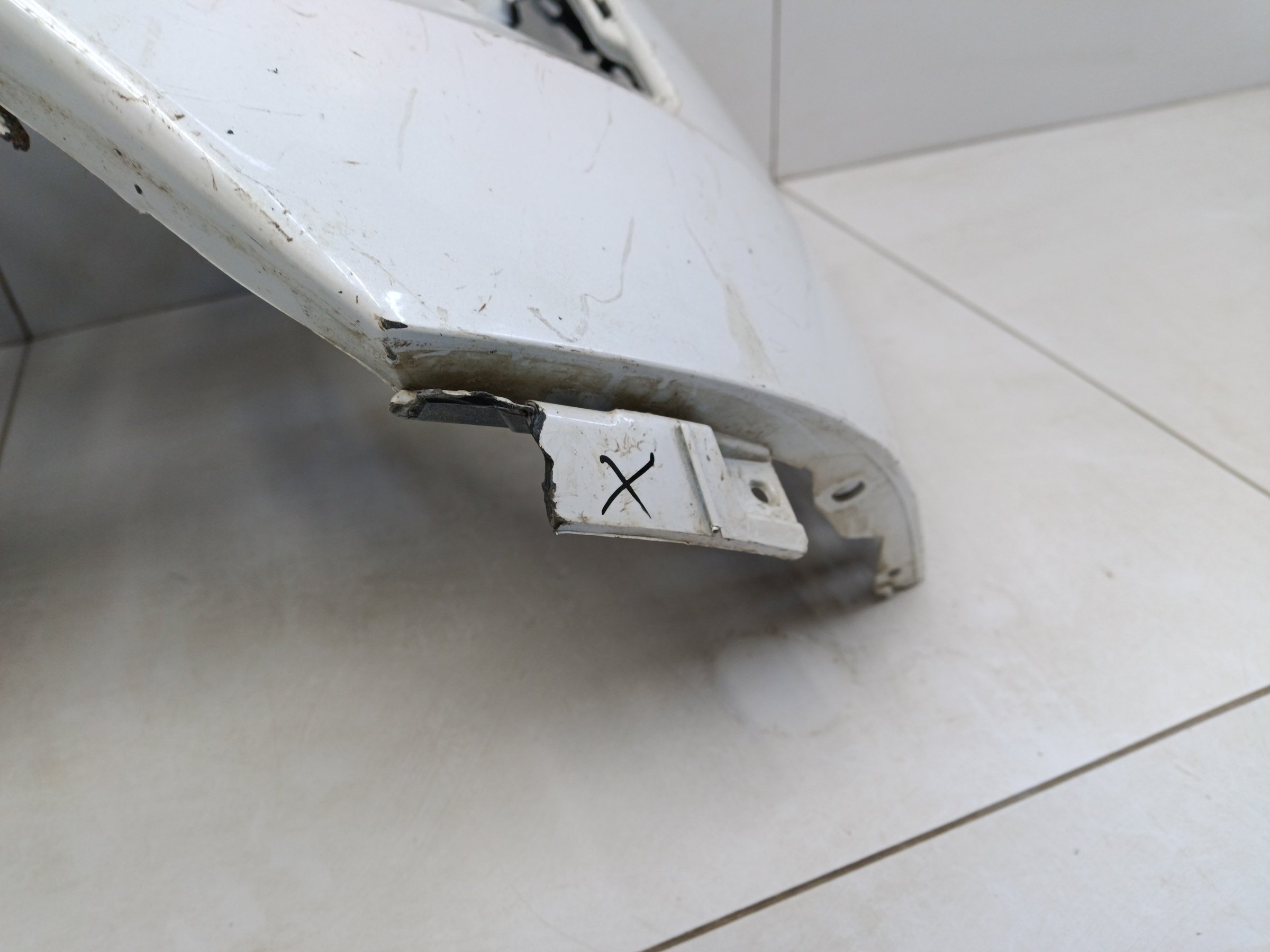 Бампер передний Haval Jolion Restail с отверстиями под накладки