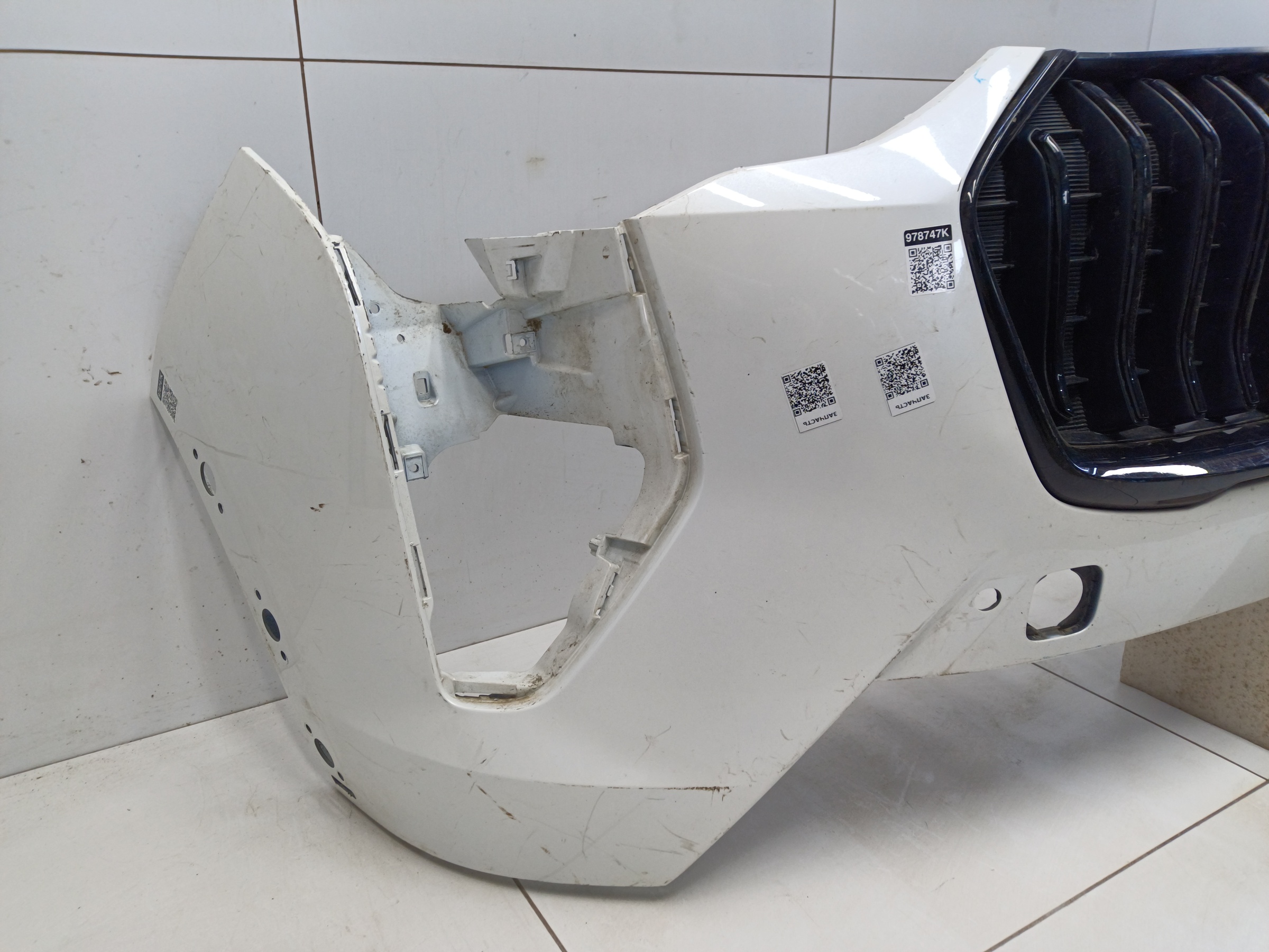 Бампер передний Haval Jolion Restail с отверстиями под накладки