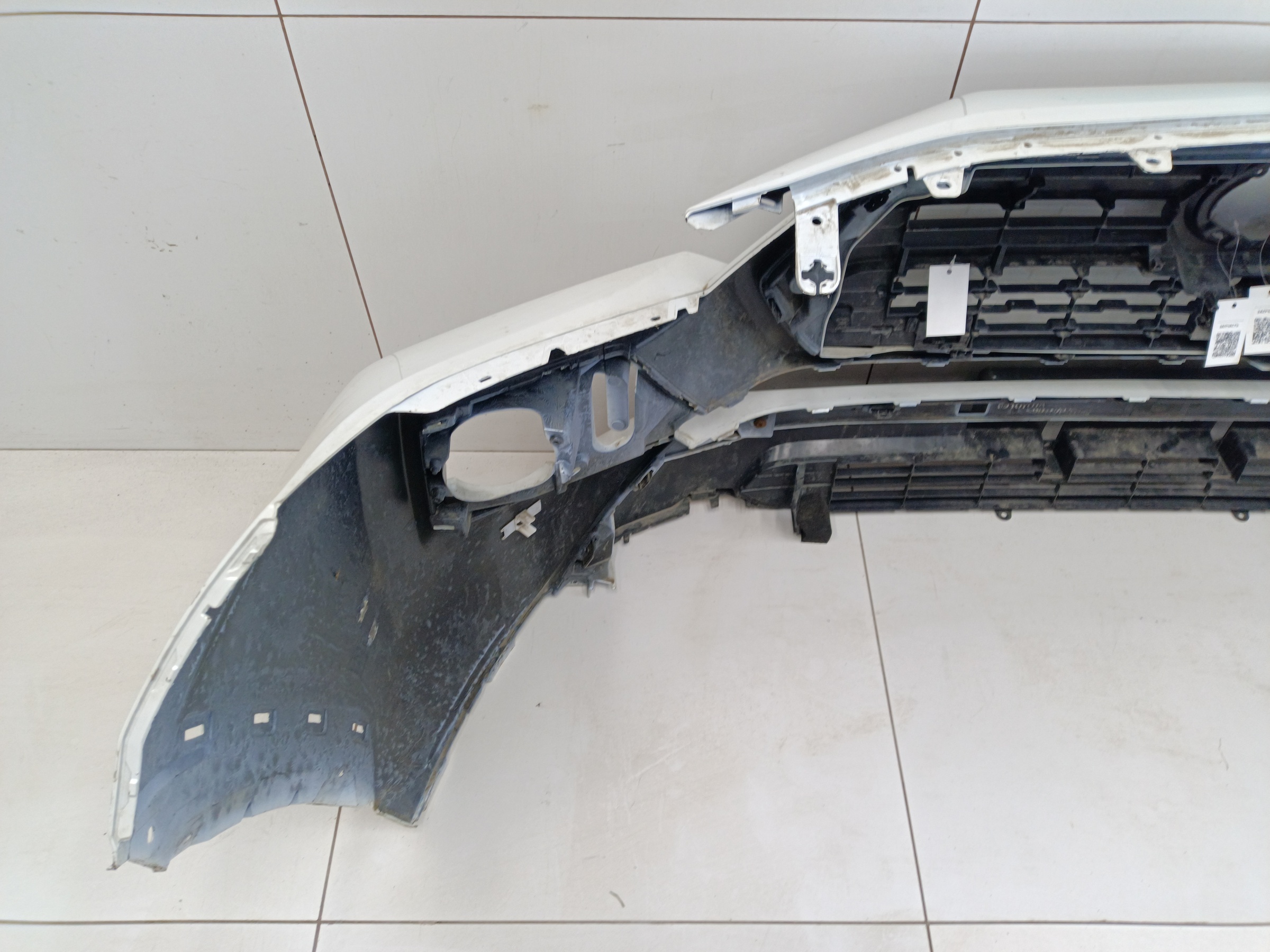 Бампер передний Toyota RAV4 XA50 Restail